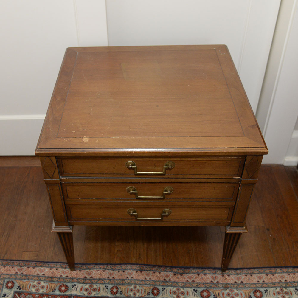 Vintage Imperial Walnut Veneer Side Table