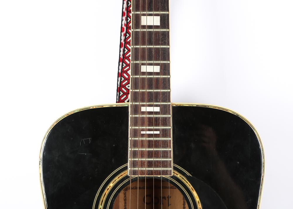 Cort Dreadnought Style Acoustic Guitar