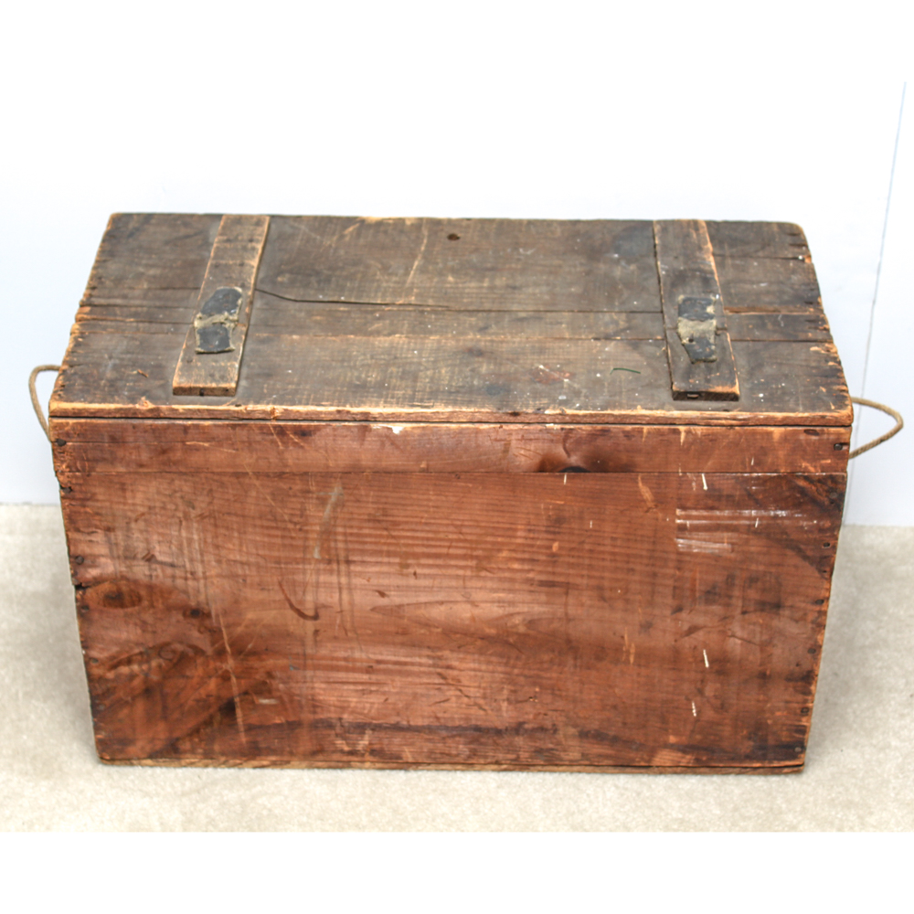 Antique Pine Crate with Lid