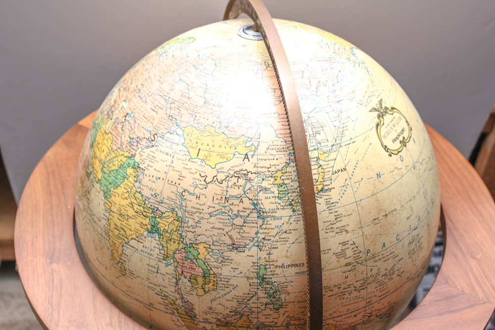 Vintage "Heirloom" Globe by Replogle