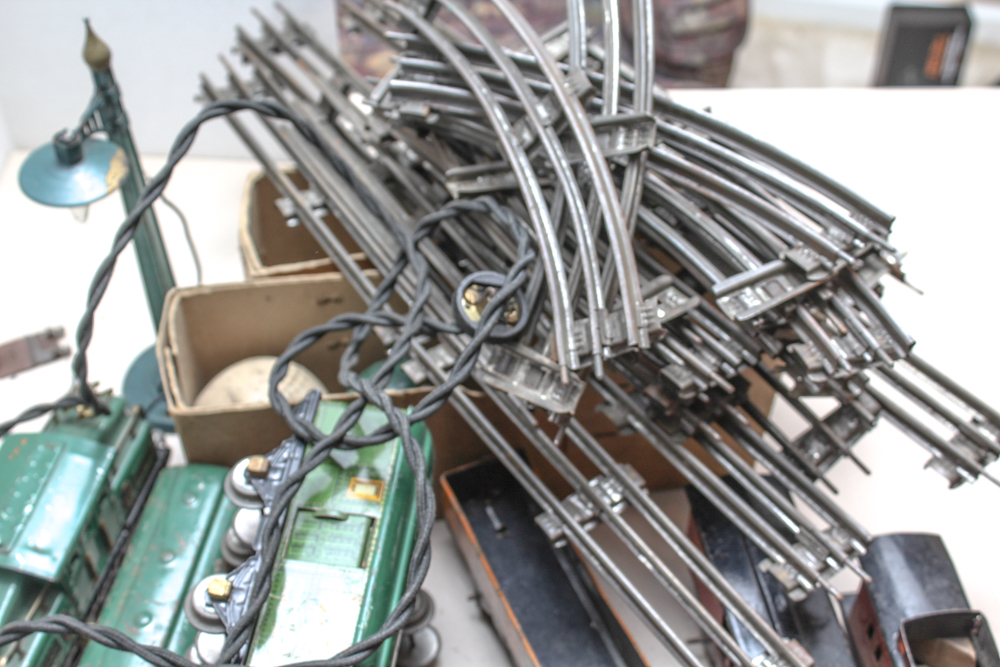 Vintage American Flyer O-Scale 3-Rail Train Set