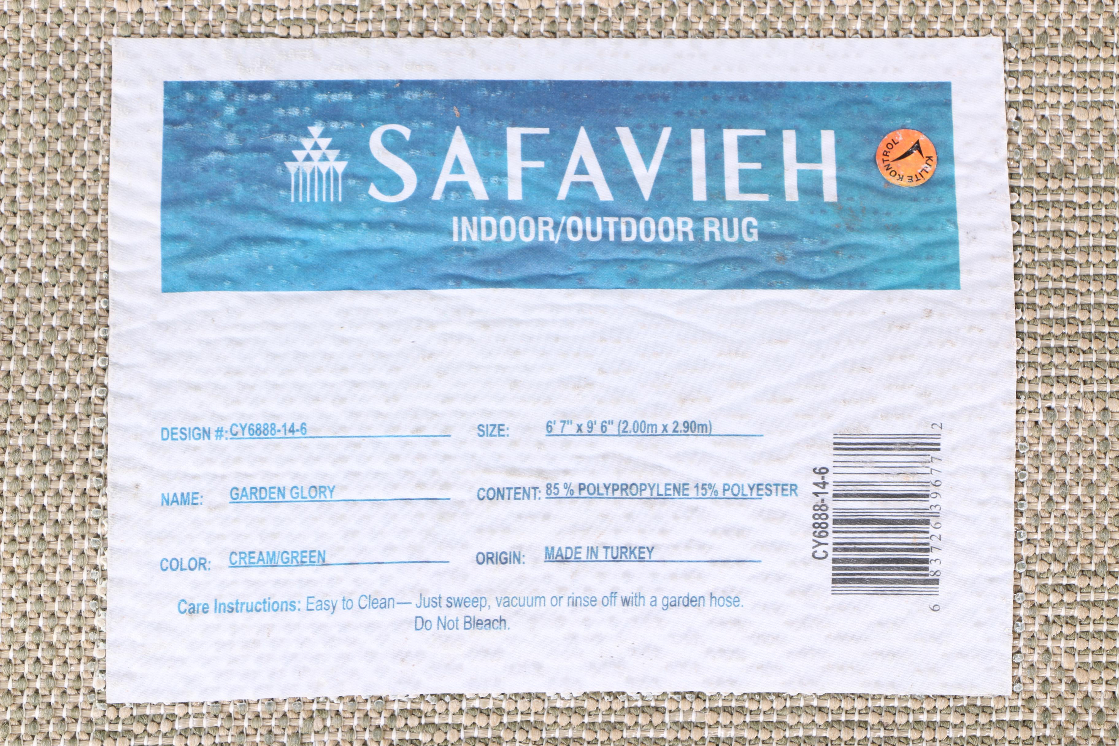 Safavieh "Garden Glory" Indoor/Outdoor Area Rug