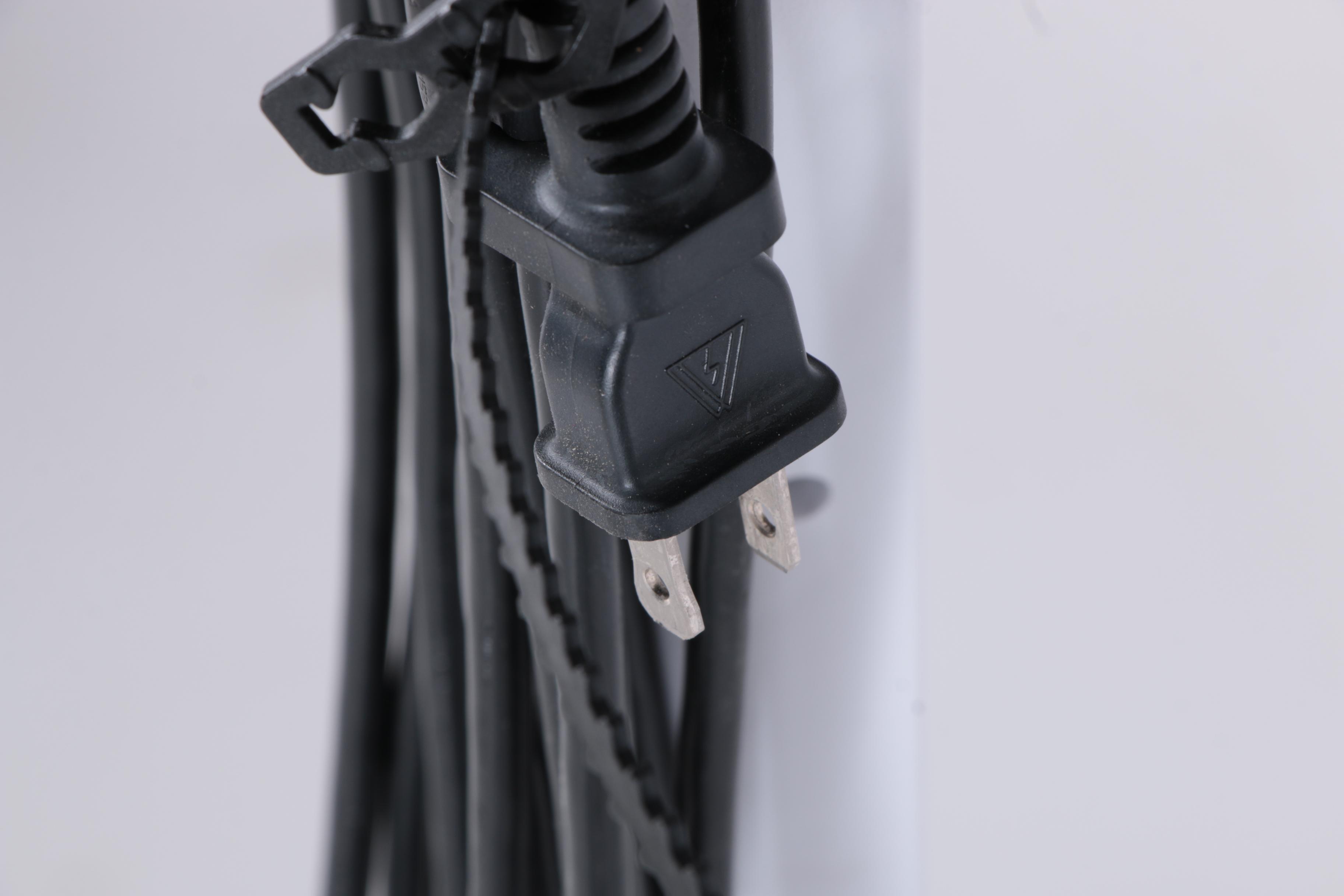 Eureka "Superlite" Vacuum and Aurora Shredder