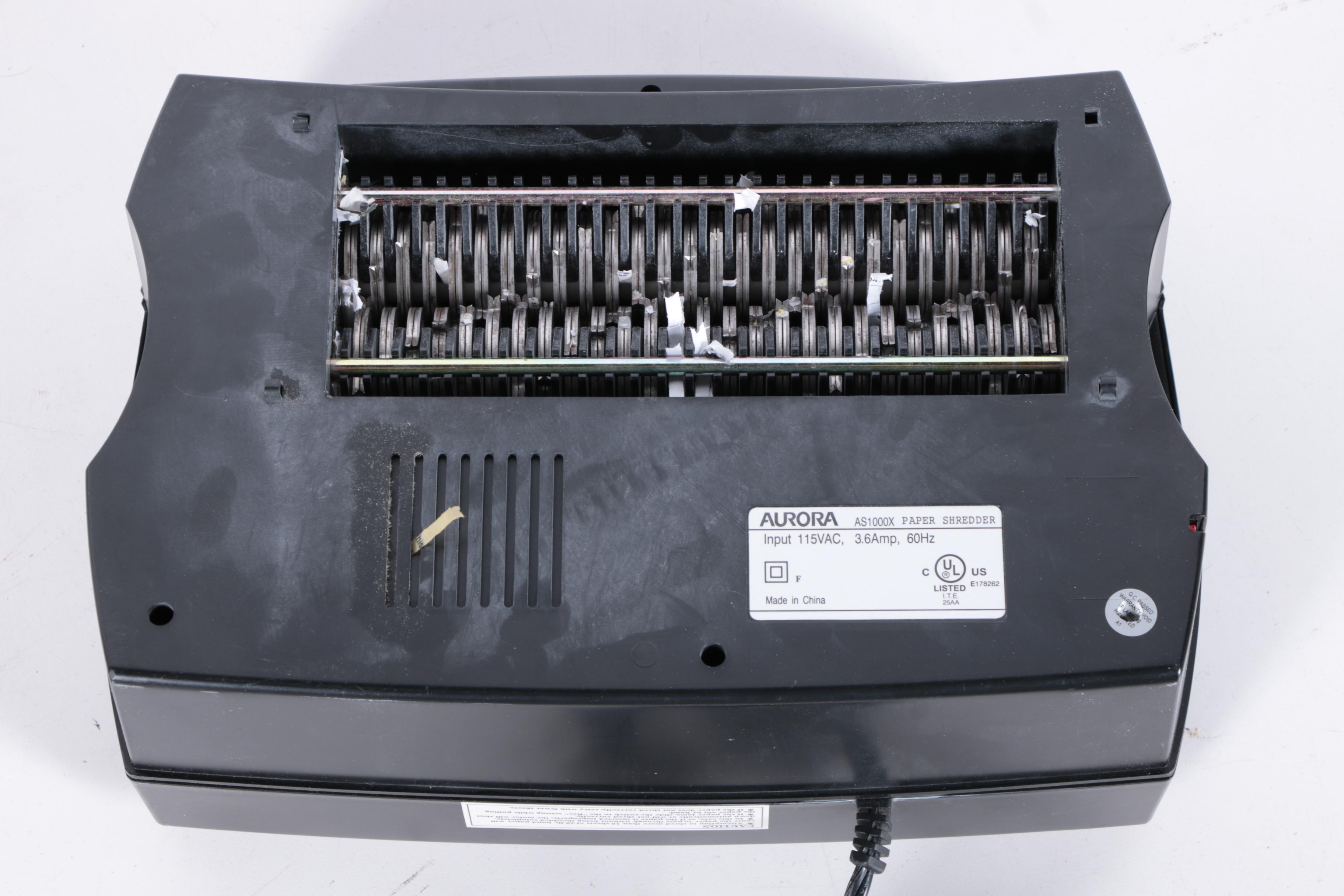 Eureka "Superlite" Vacuum and Aurora Shredder