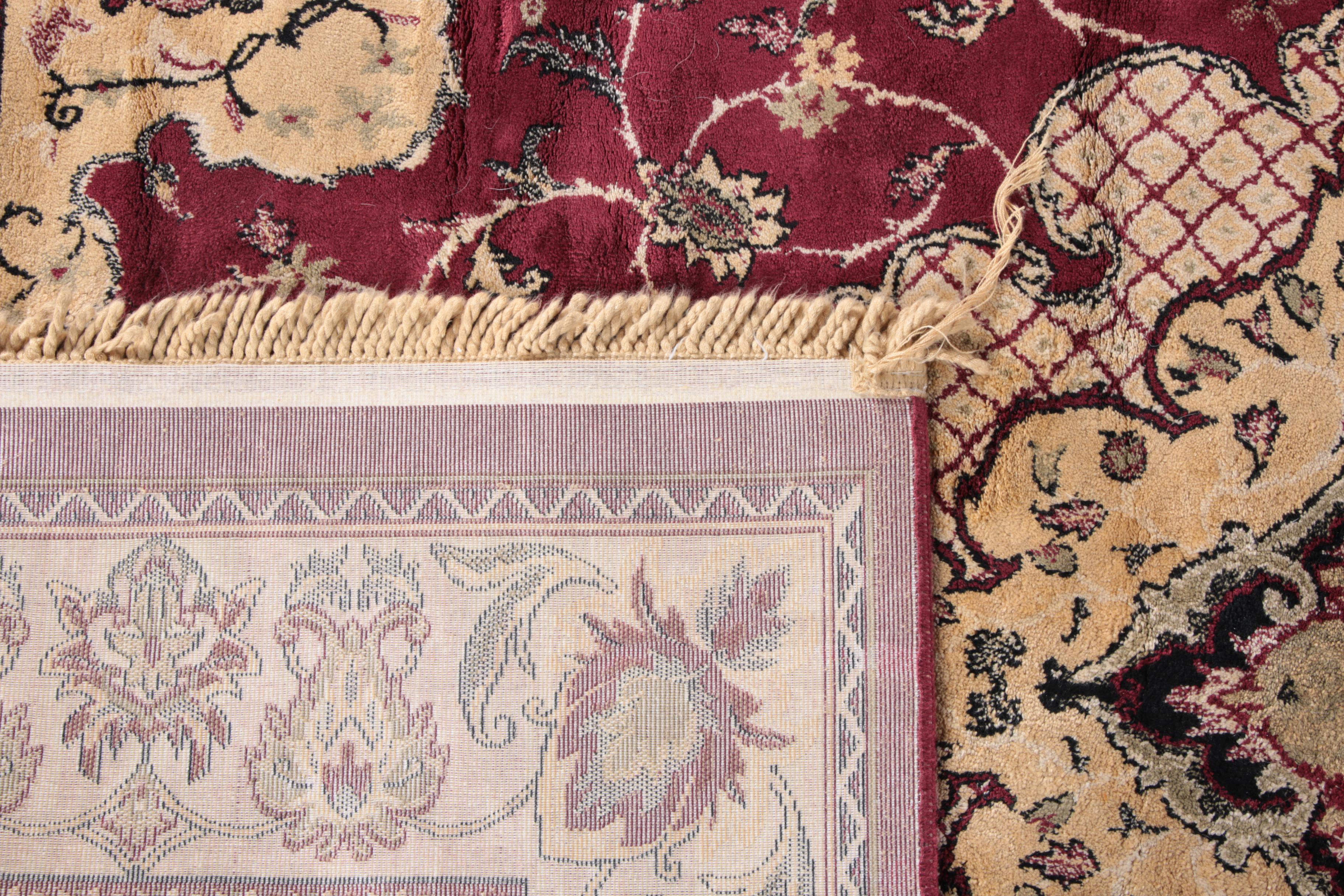 Machine Made Persian Style Area Rug