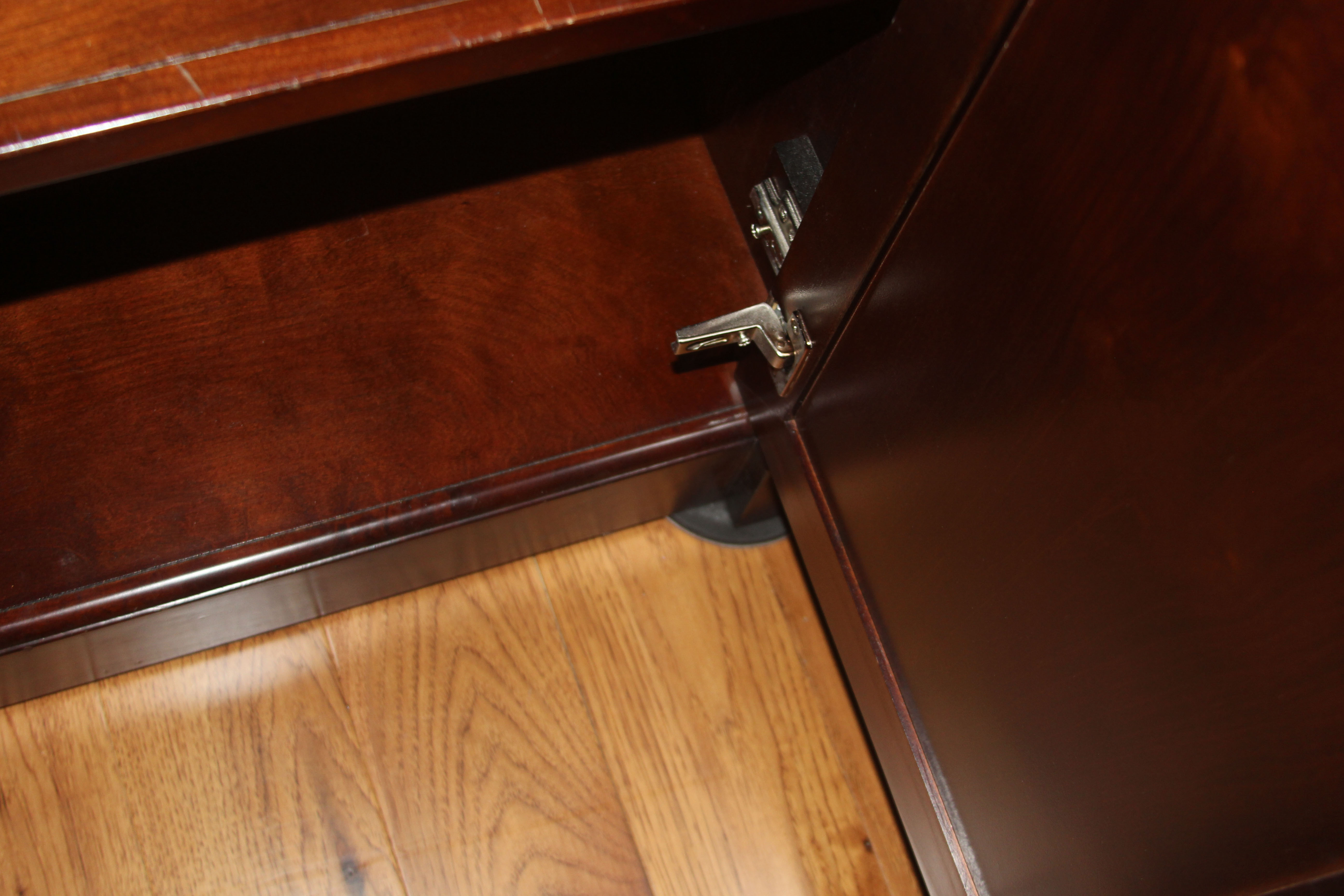 Mahogany Veneer Office Cabinet