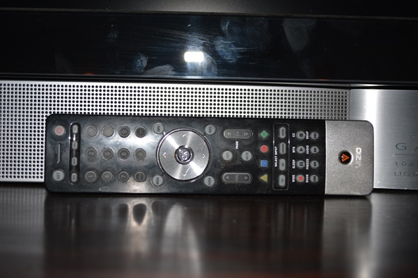 Vizio Gallevia 52" HDTV