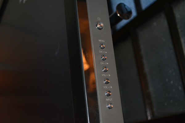 Vizio Gallevia 52" HDTV