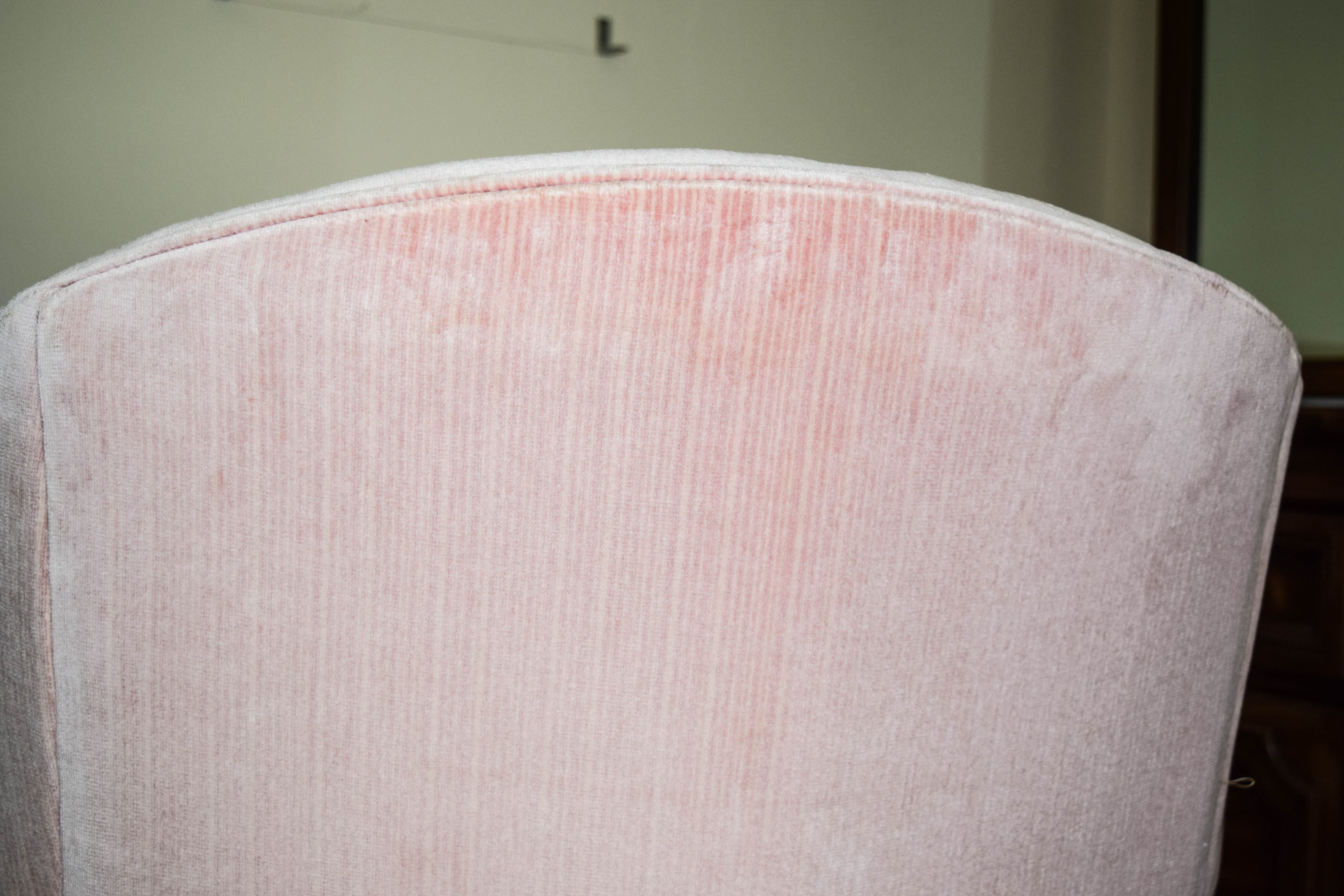 Vintage Lavender Velvet Swivel Armchair by RB Furniture