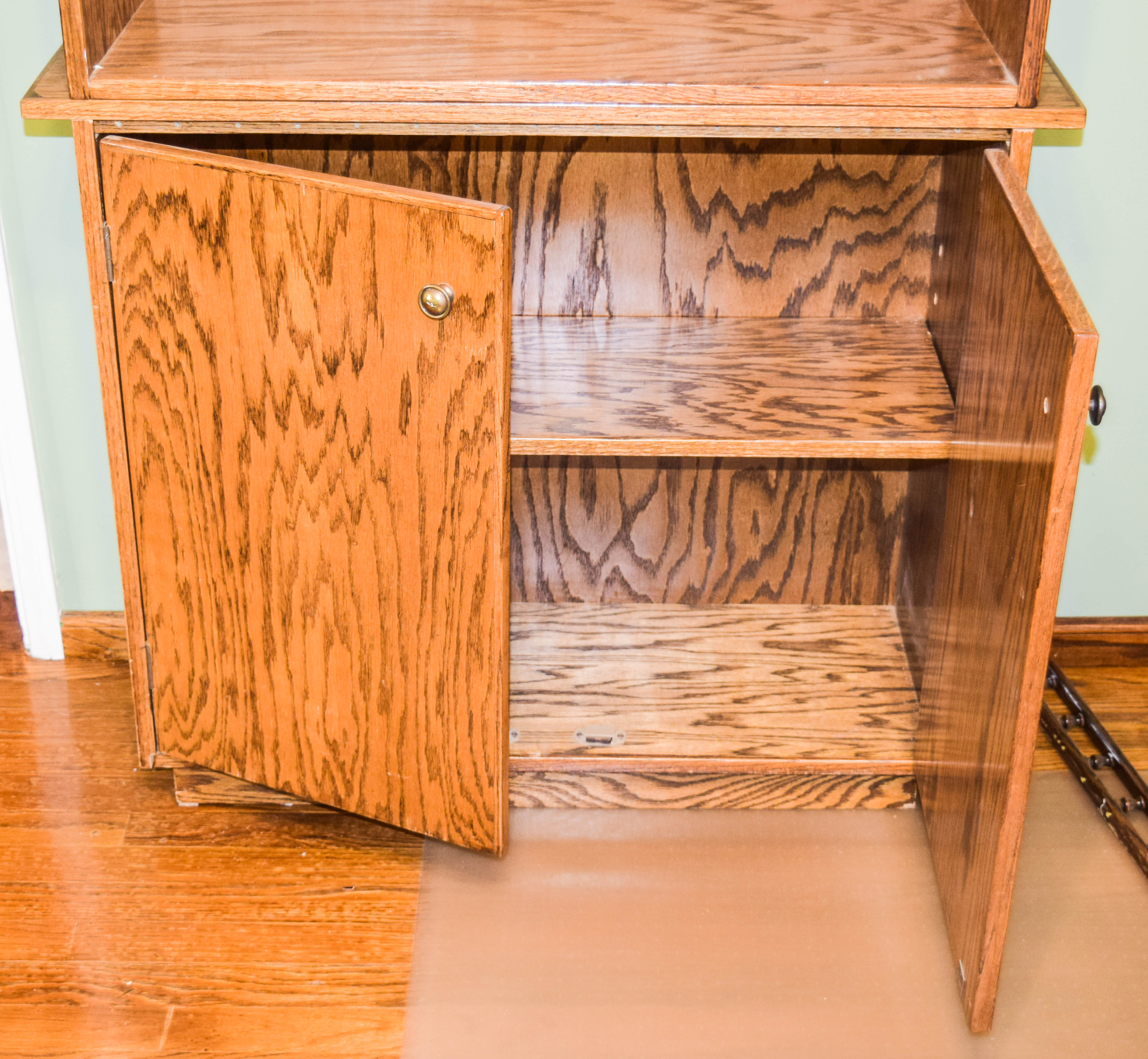 Vintage Oak Veneer Bookcase