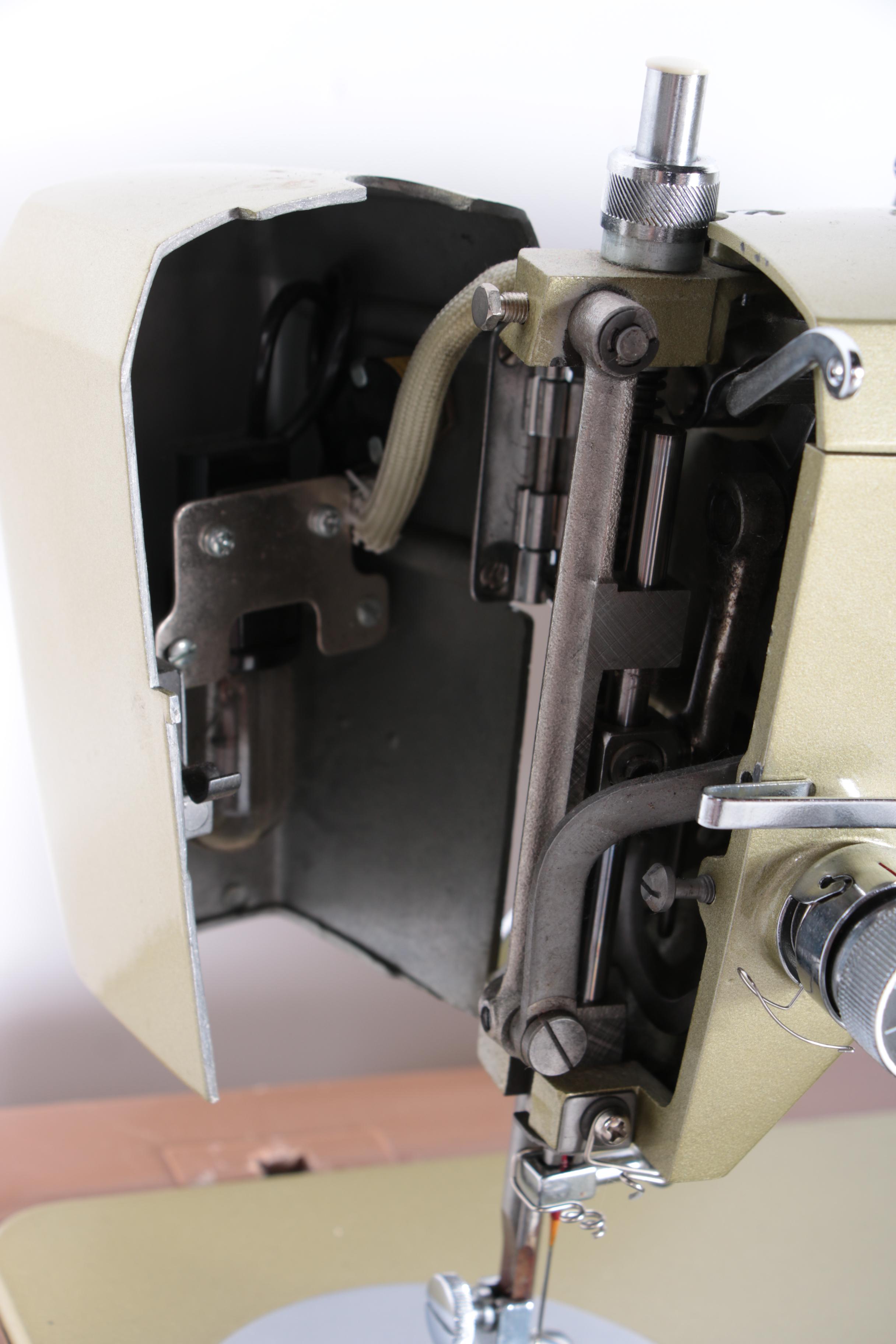 Vintage Wards Signature Sewing Machine