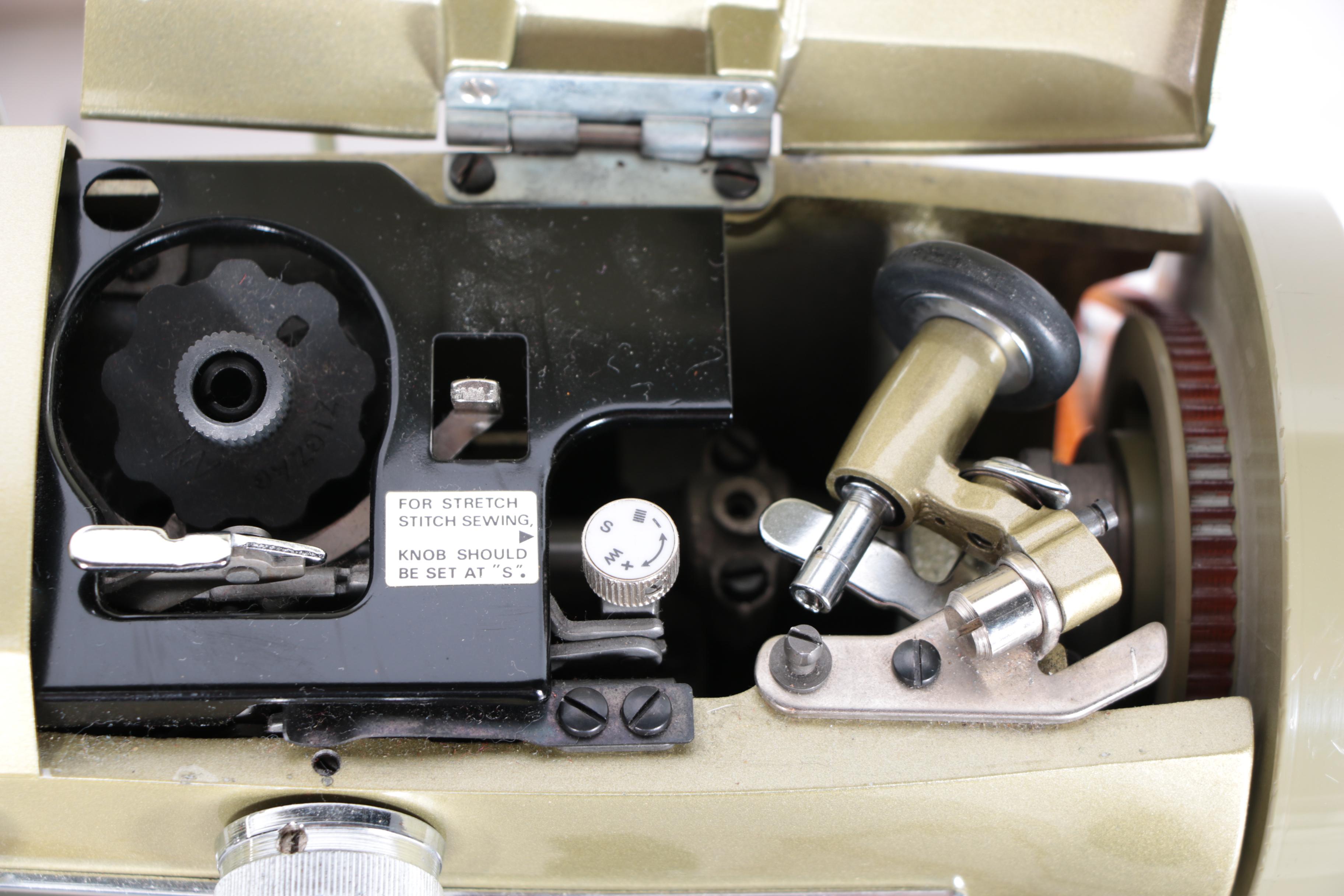 Vintage Wards Signature Sewing Machine