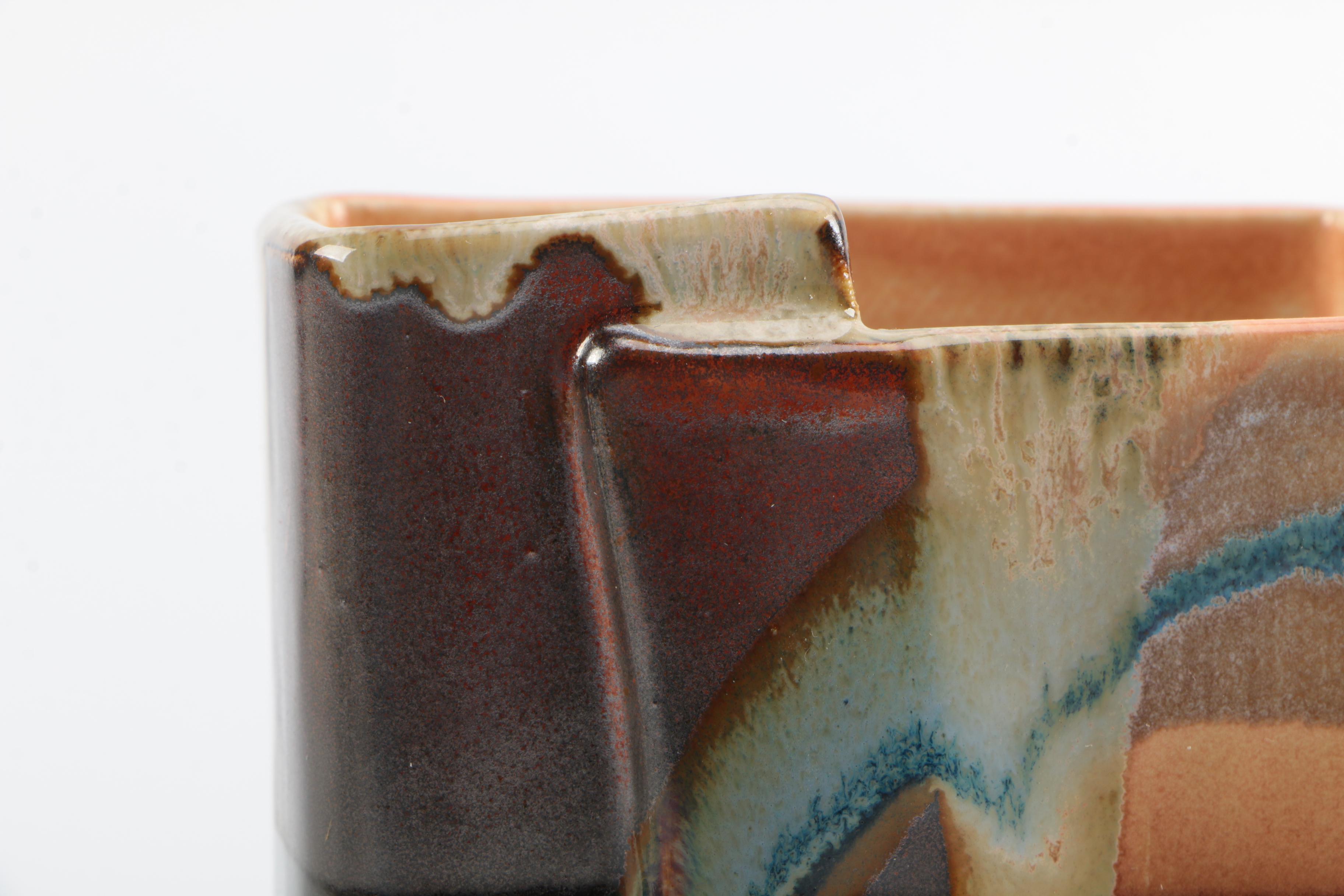 Art Pottery Vases Featuring Ojo Sarco Vase