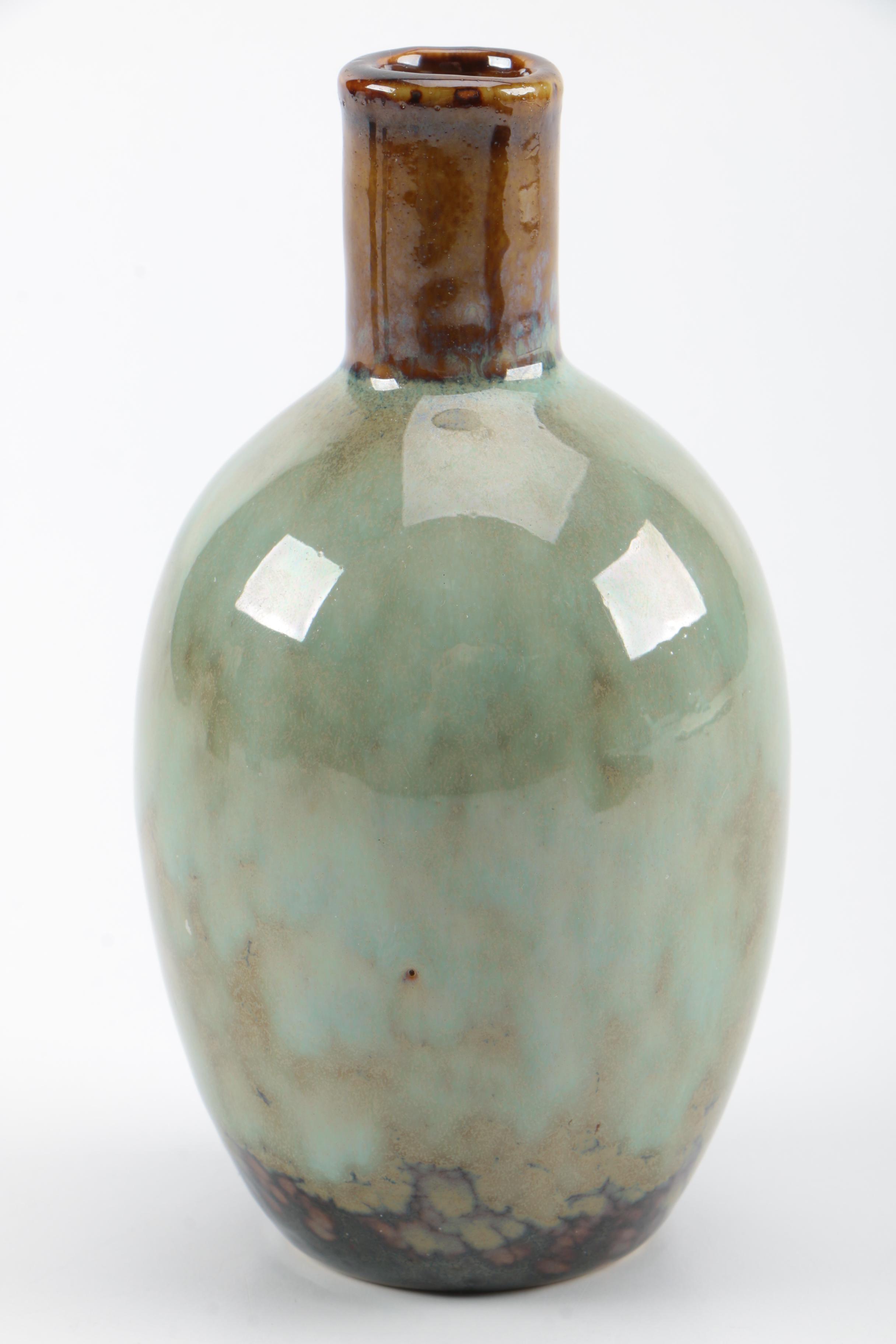 Art Pottery Vases Featuring Ojo Sarco Vase