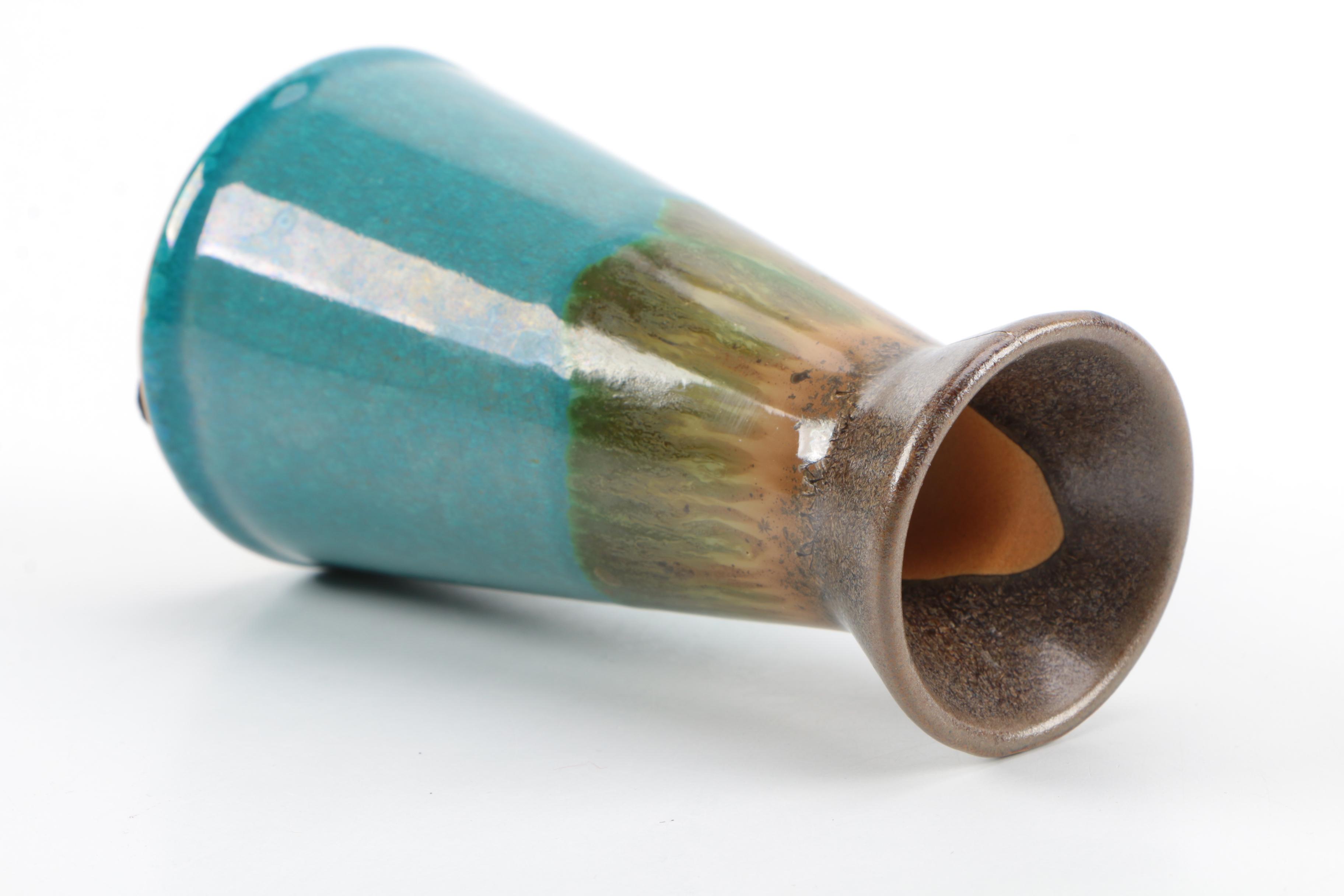 Art Pottery Vases Featuring Ojo Sarco Vase