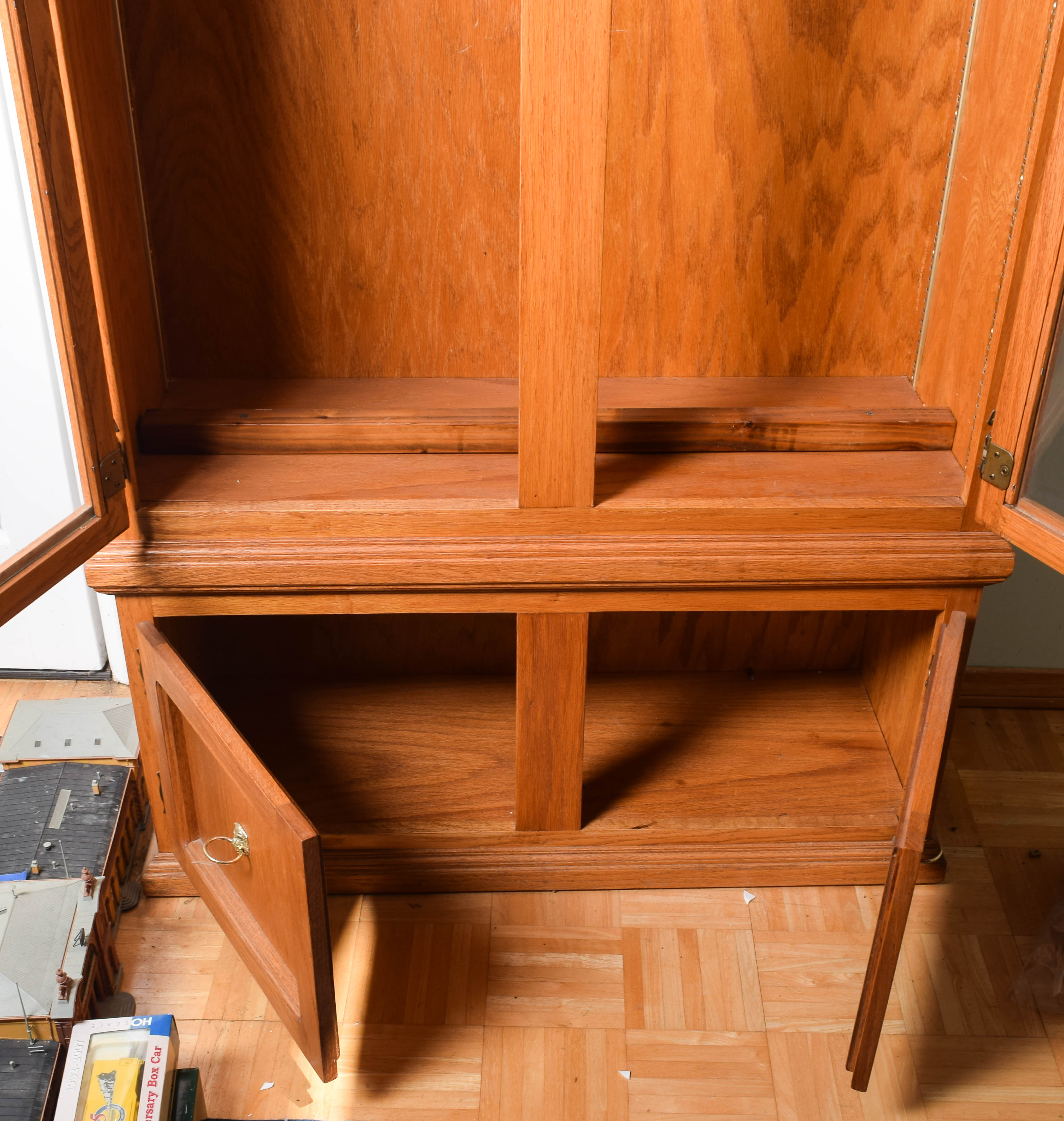 Oak Gun Cabinet