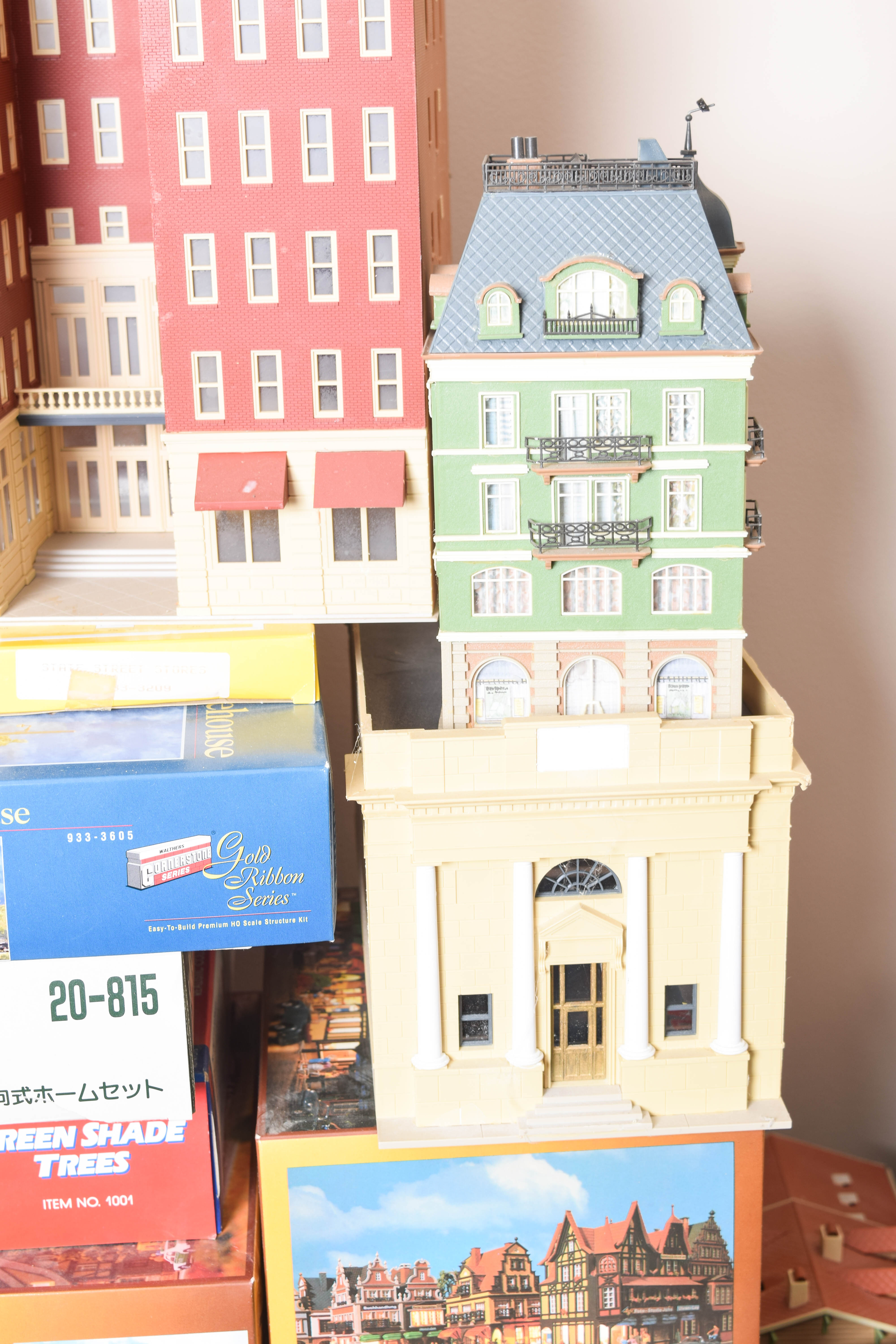 Collection of American and European HO/OO Scale Train Buildings and  Scenery