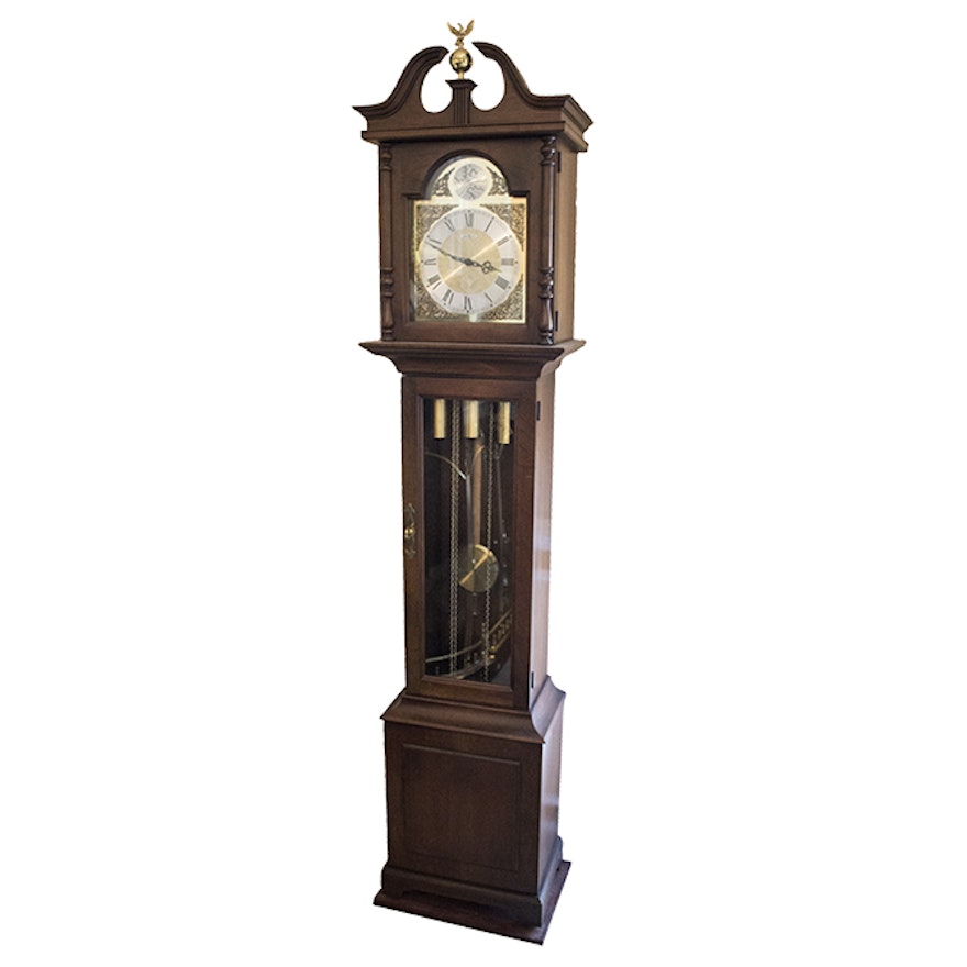 Howard Miller Chippendale Style "Tempus Fugit" Grandfather Clock