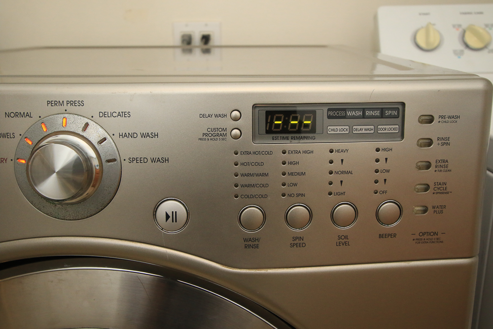 LG Tromm Washing Machine