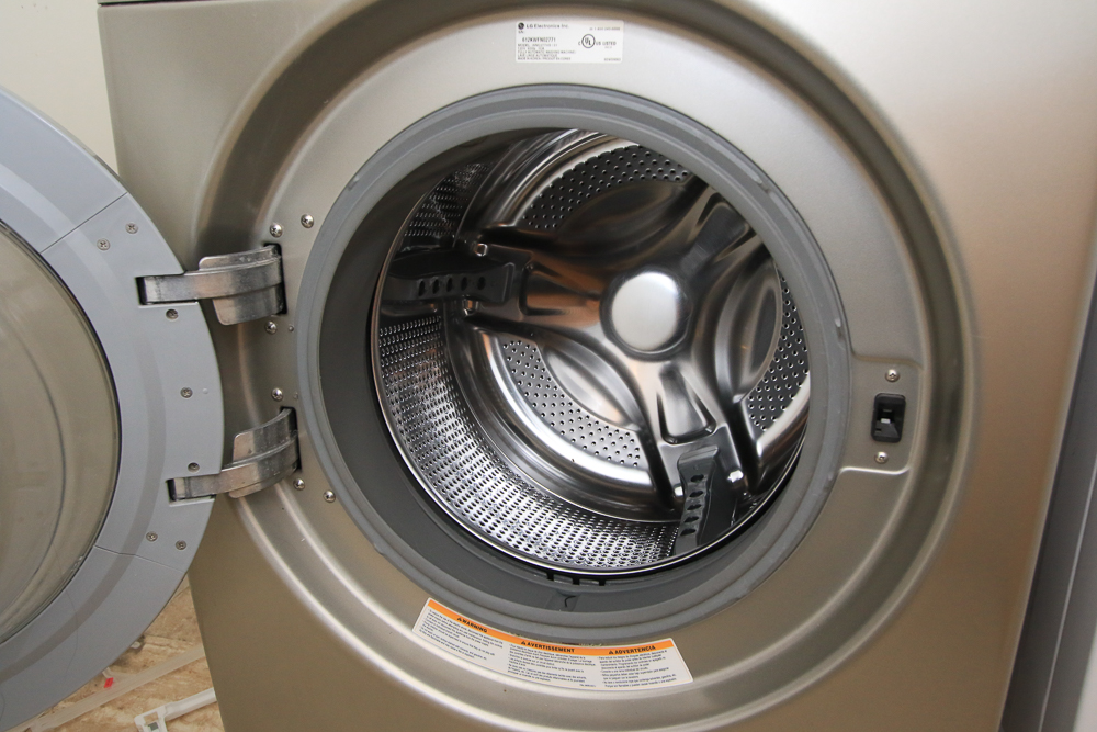 LG Tromm Washing Machine
