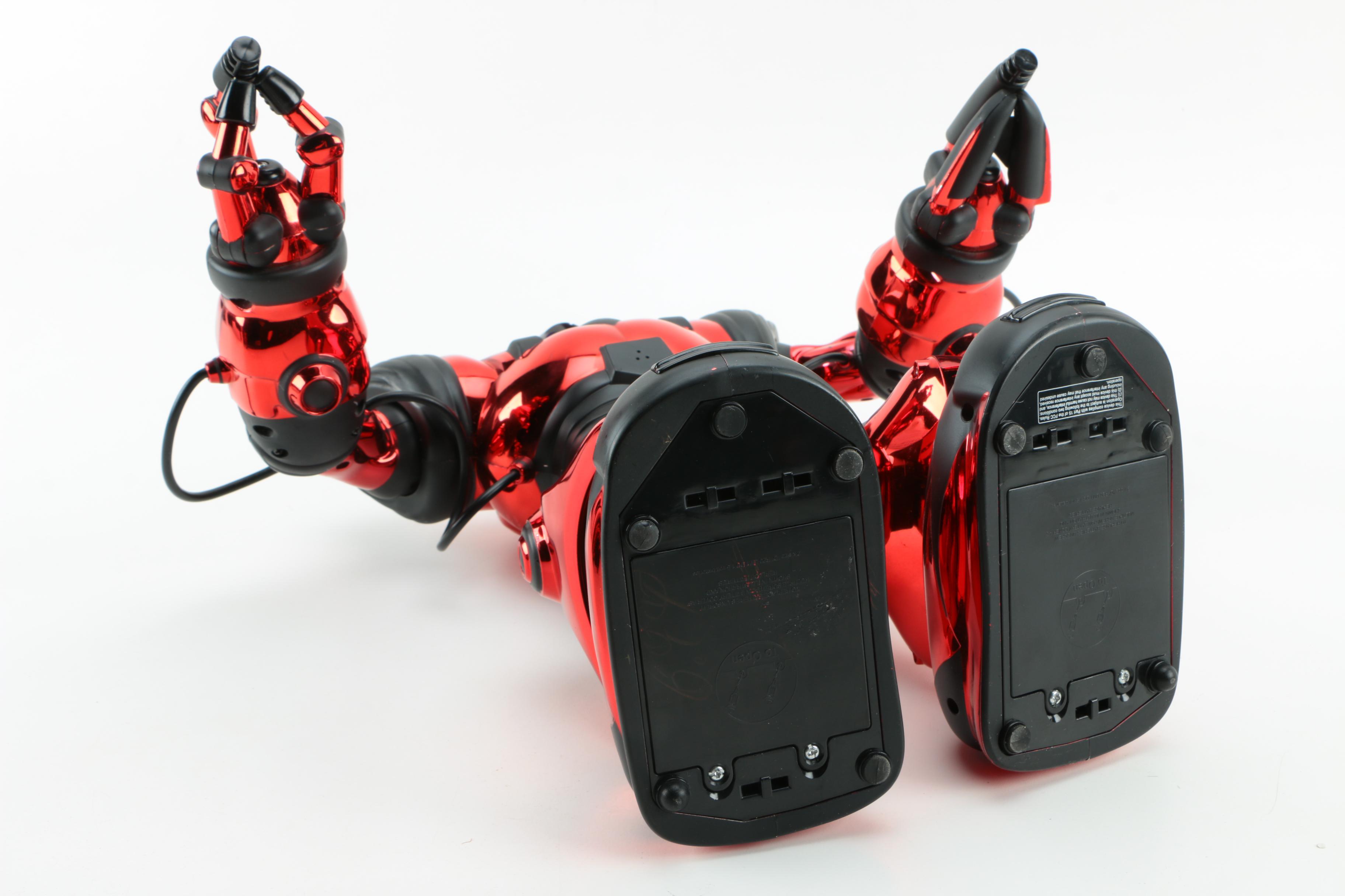 Set of WowWee Robosapien Electronic Toy