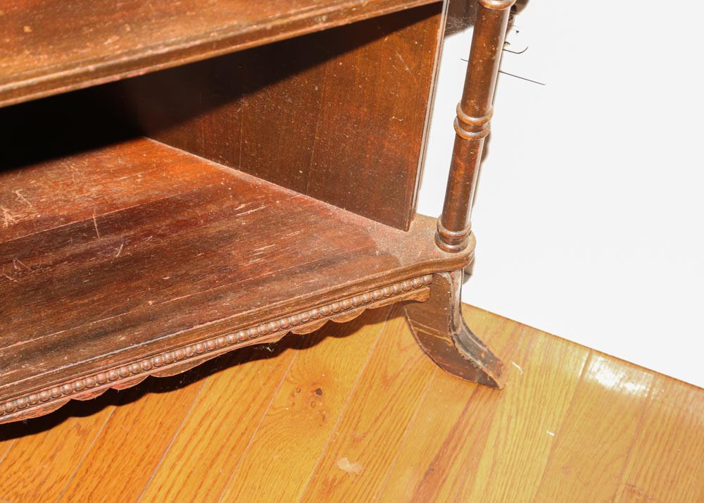 Victorian Style Corner Display Shelf