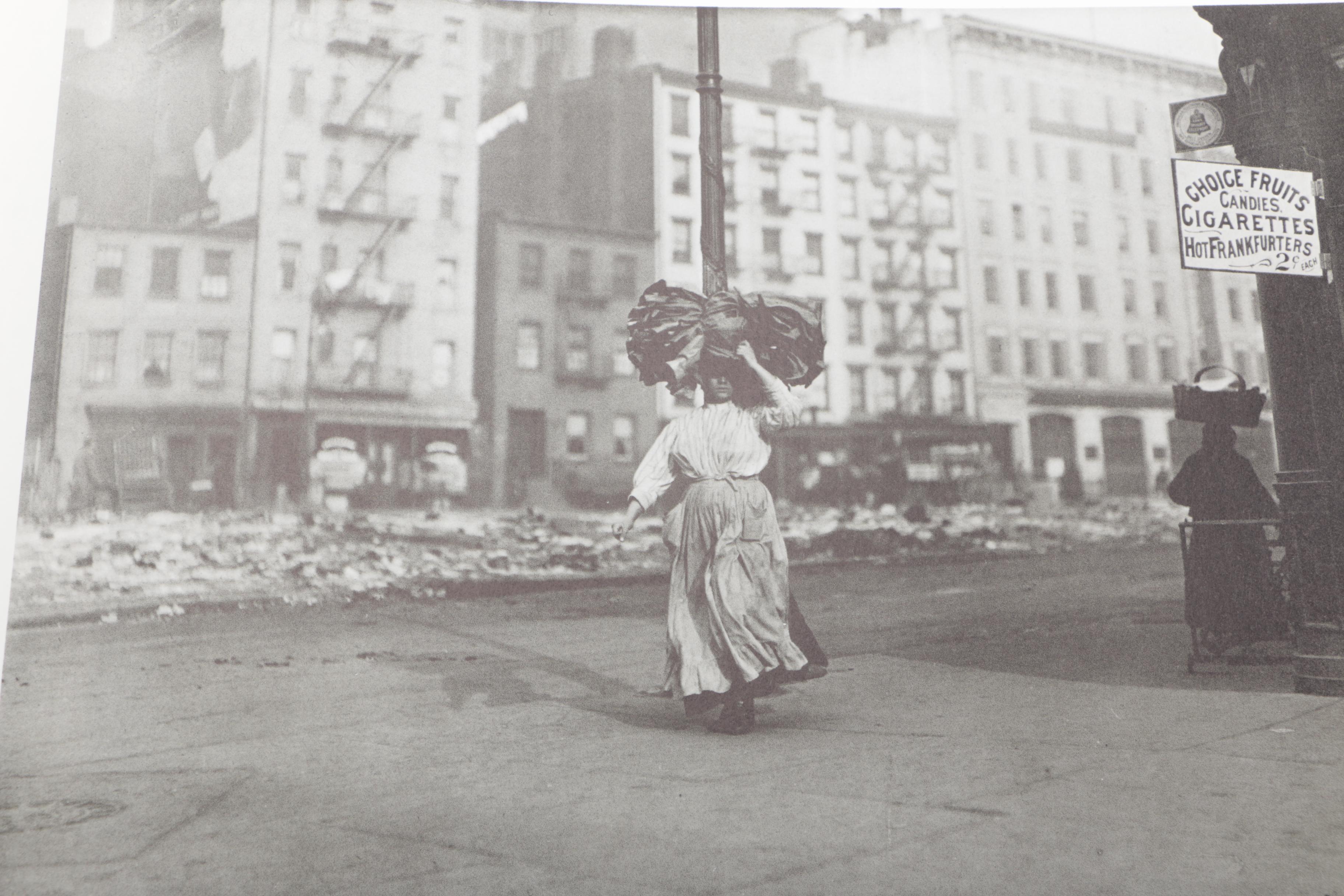 Walter Rosenblum Photographic Memorabilia Collection, Including Signed Lewis Hin