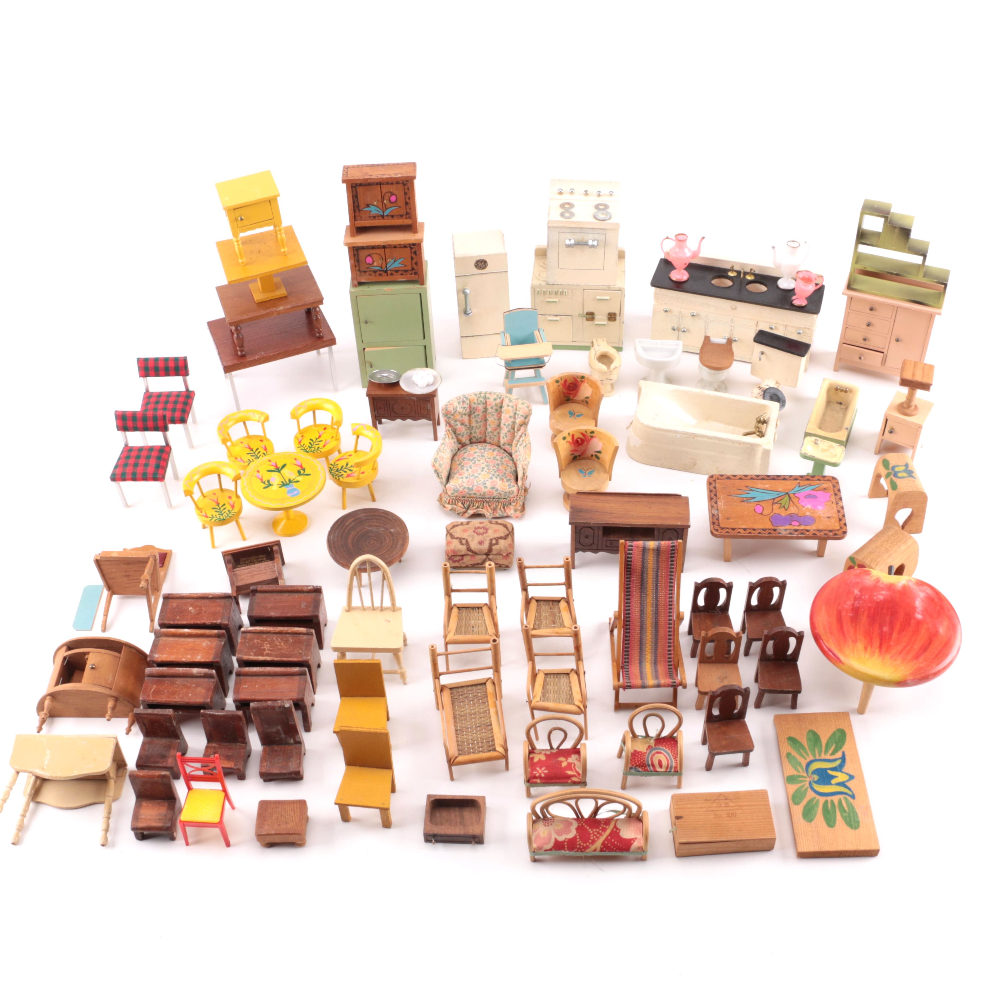 Assorted Doll House Furniture