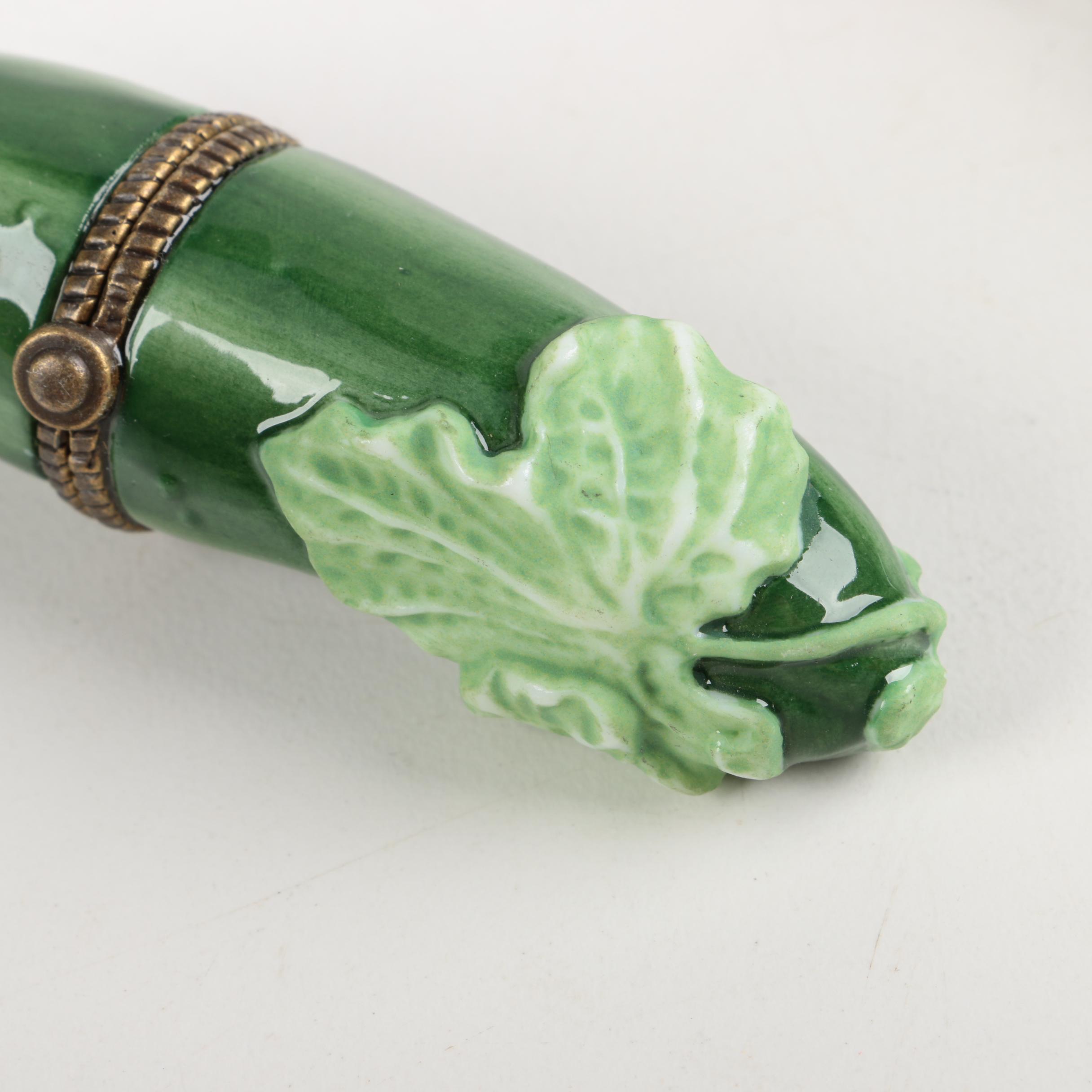 Vintage Ceramic Bilikum and Trinket Boxes