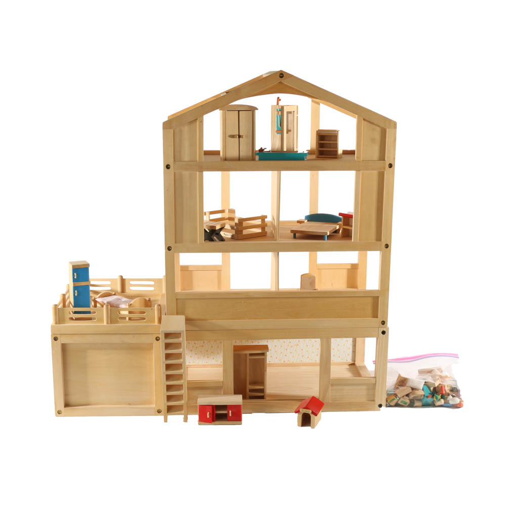 Ryan's store room dollhouse