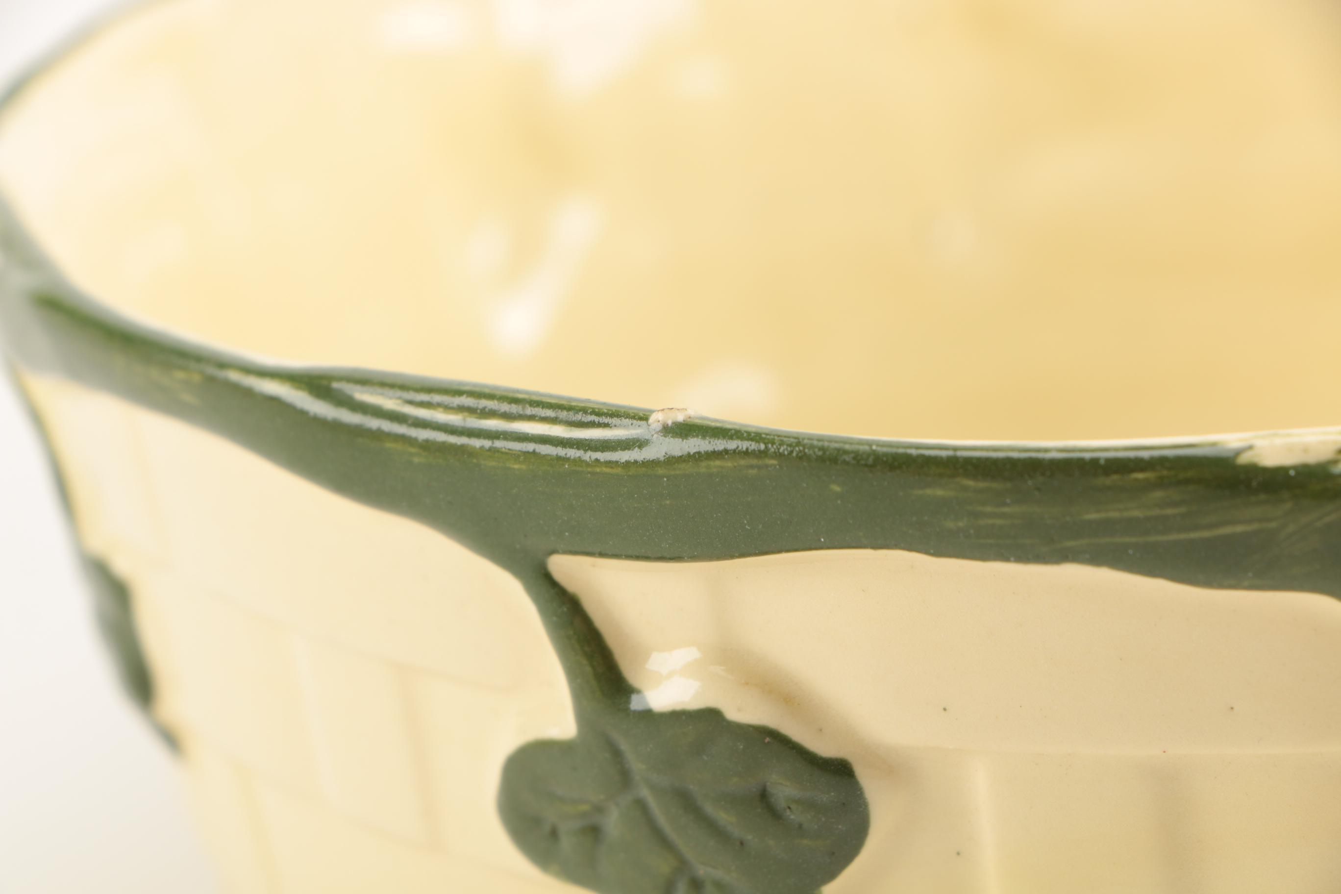 Basket Weave and Ivy Ceramic Bowl Set