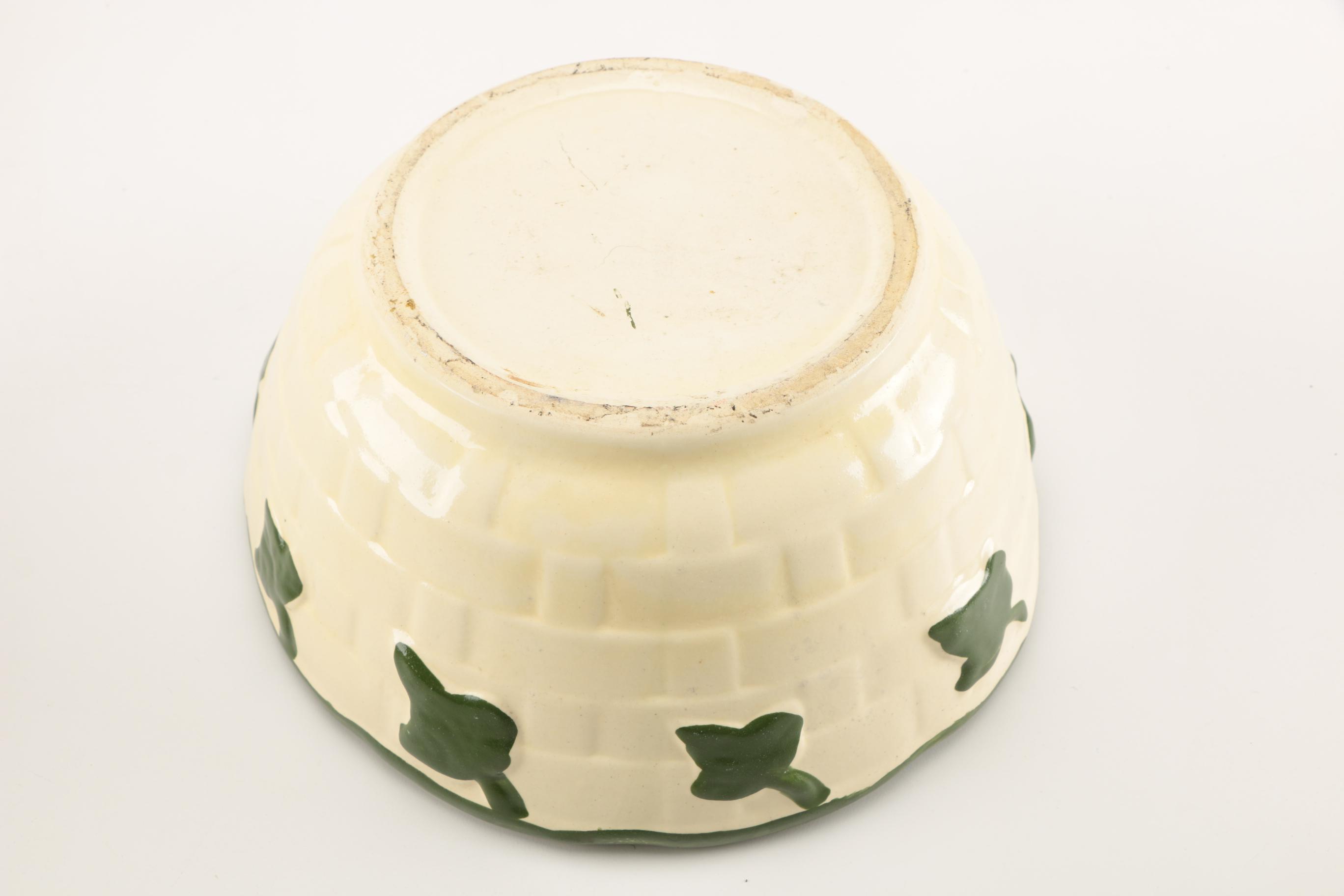 Basket Weave and Ivy Ceramic Bowl Set