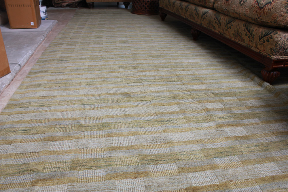 Machine Woven Contemporary Striped Area Rug