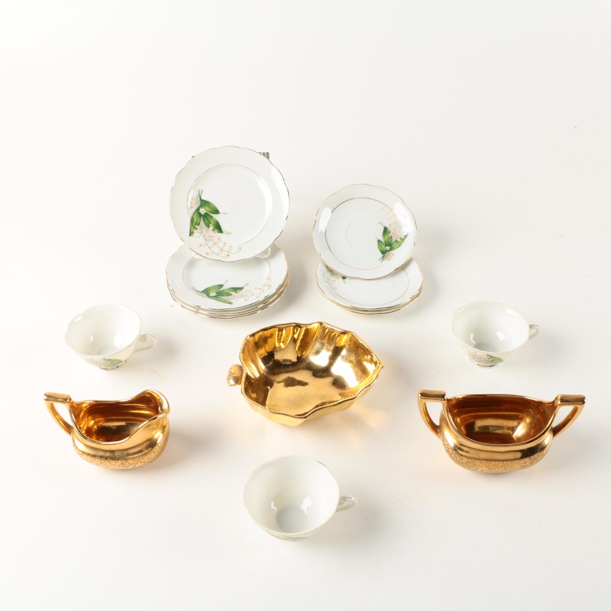 Assortment of Serveware Including Wheeling Gold China