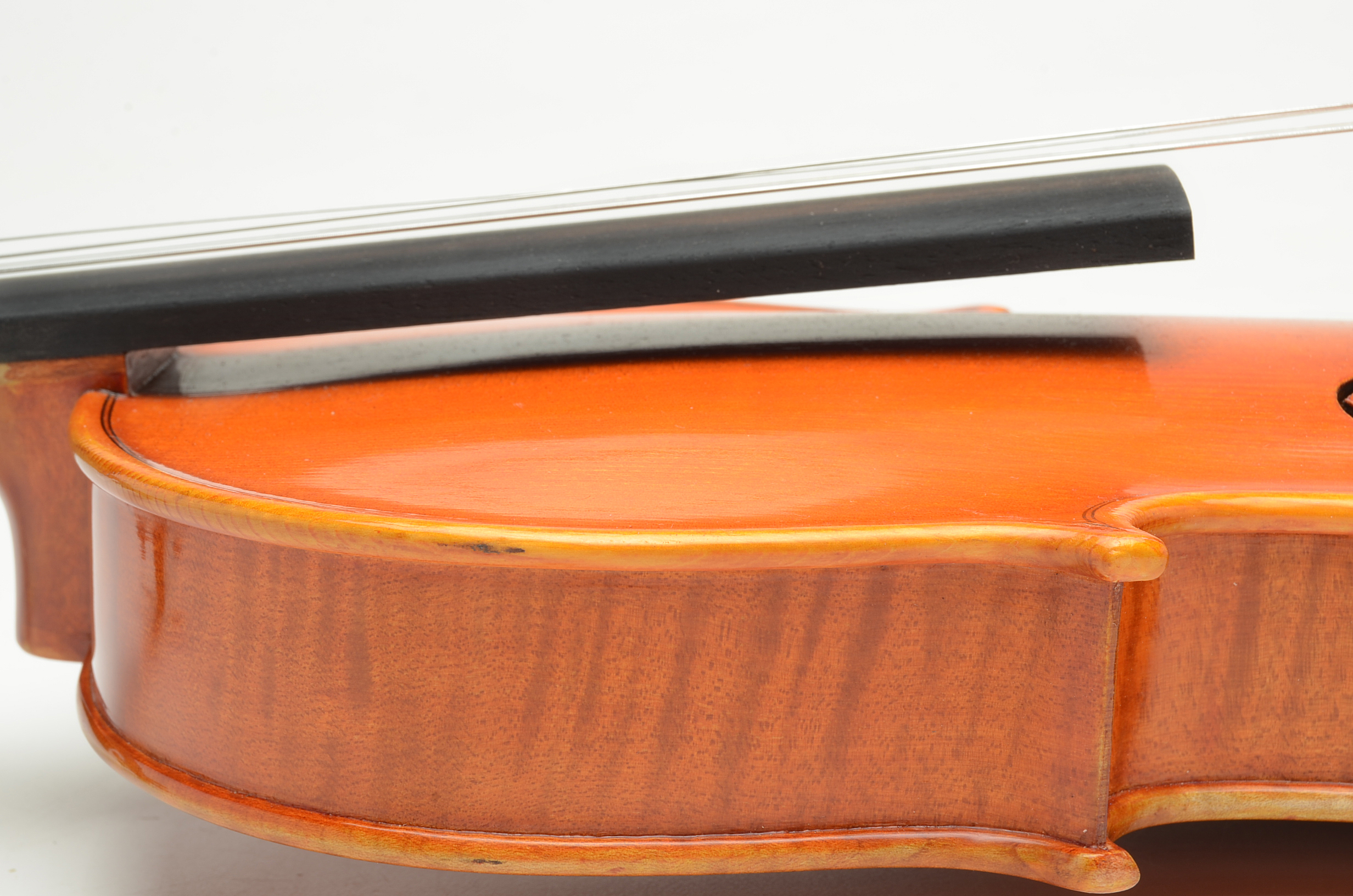 Liu Rong Guo Luthier Violin and Case