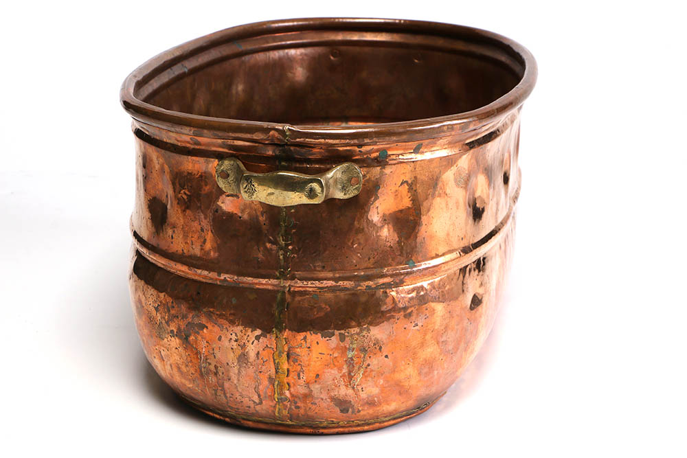 Oval Copper Tub with Handles