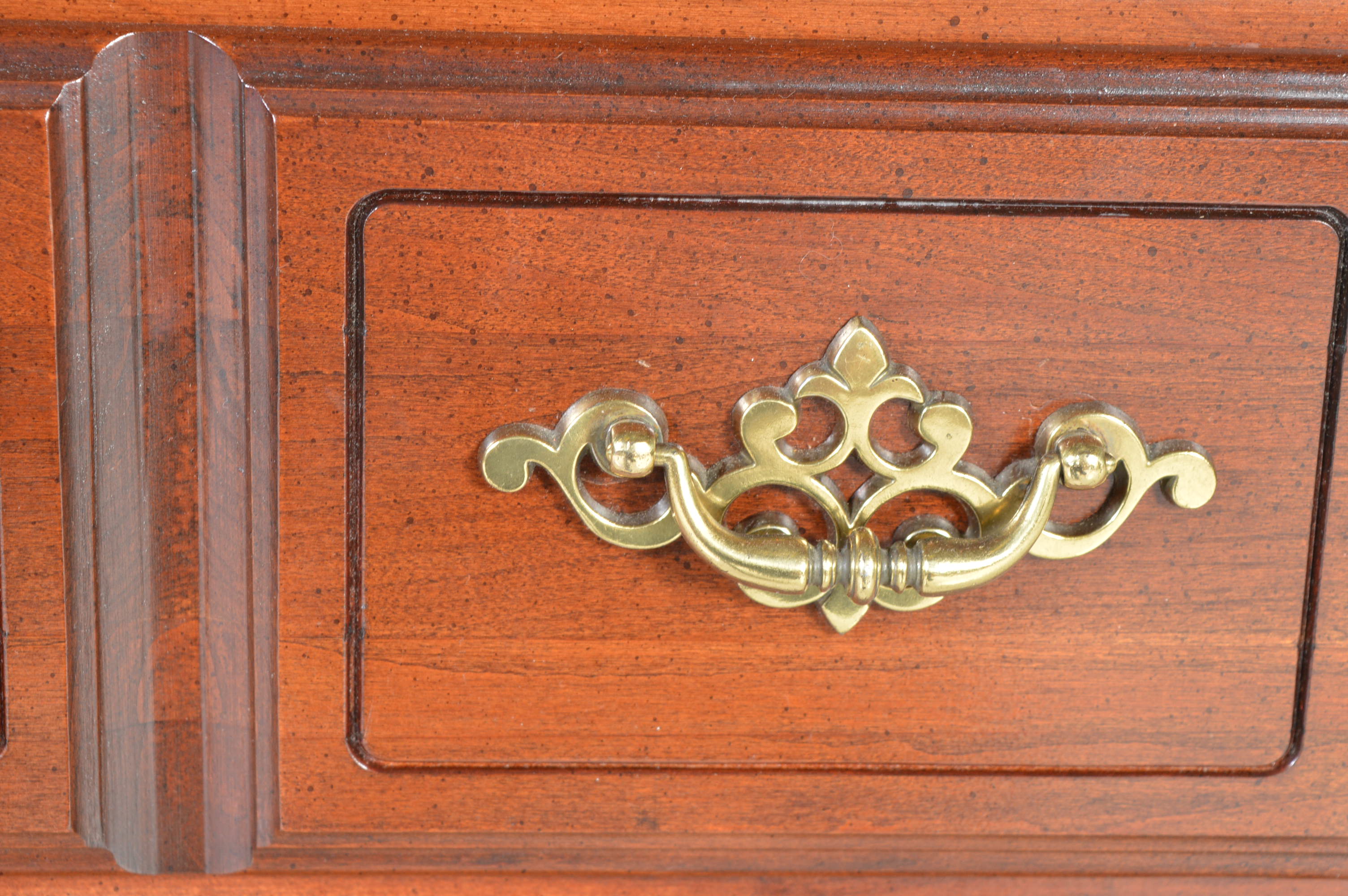 Broyhill "Lenoir House" Hutch