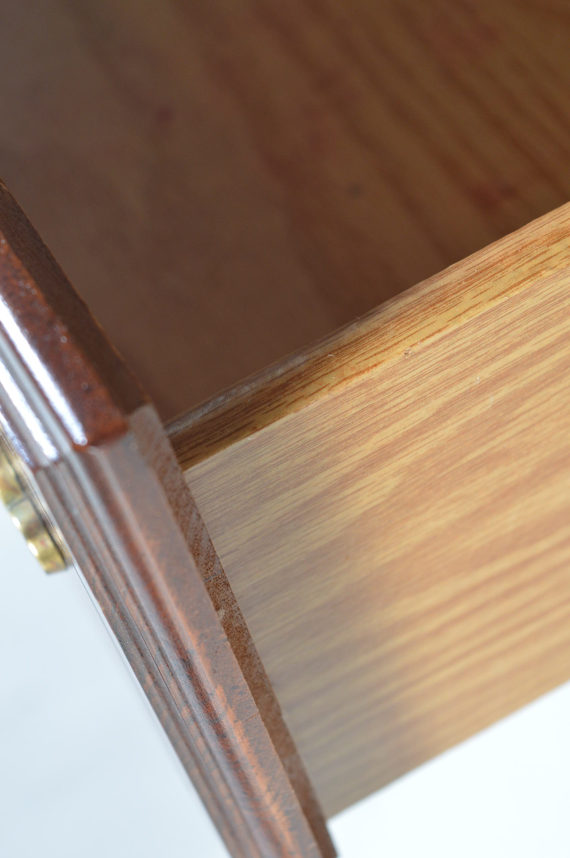 Broyhill "Lenoir House" Hutch