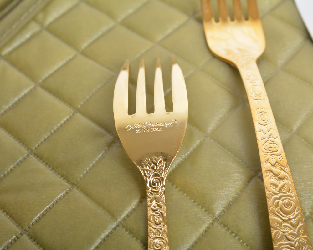 Cellini Romanesque Golden Japan Flatware