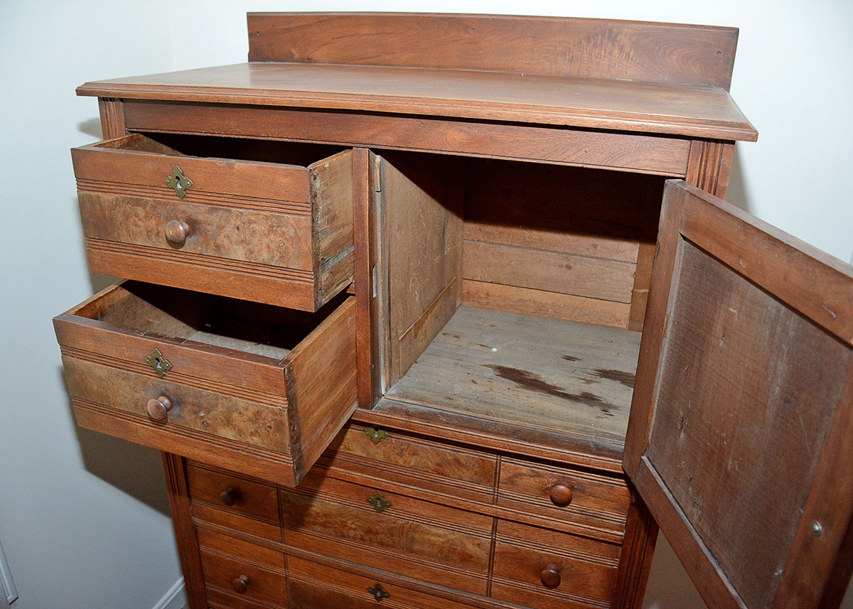 Antique Victorian Mahogany Chest