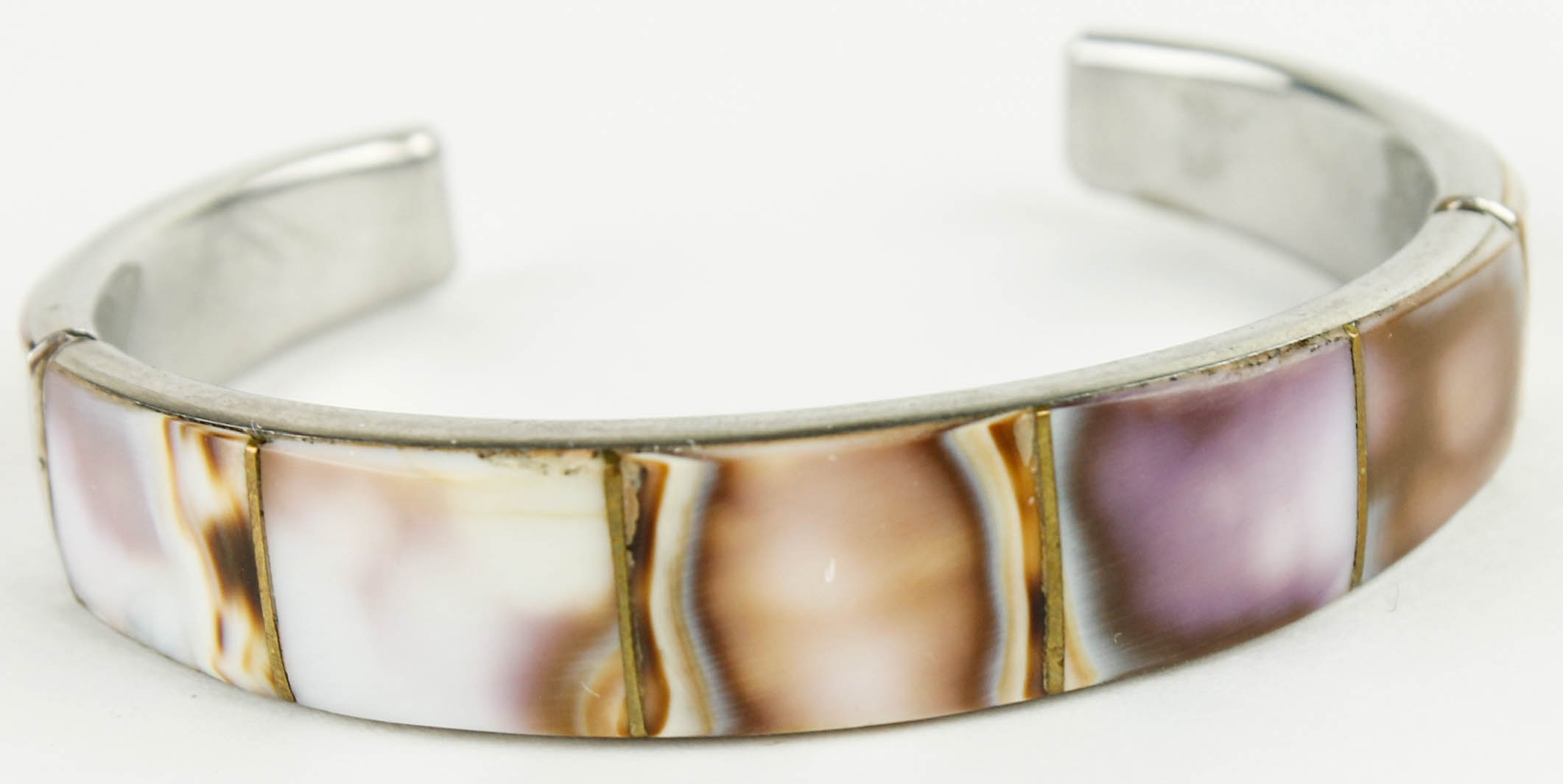 Costume Jewelry and Accessories Featuring Shells