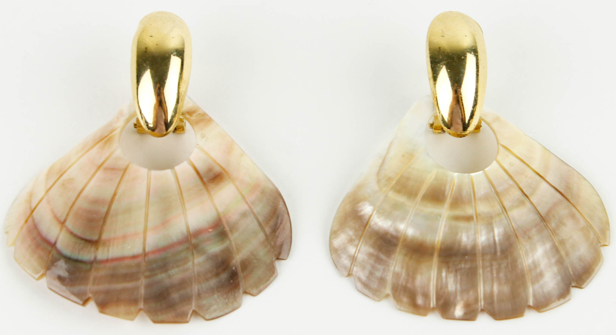 Costume Jewelry and Accessories Featuring Shells