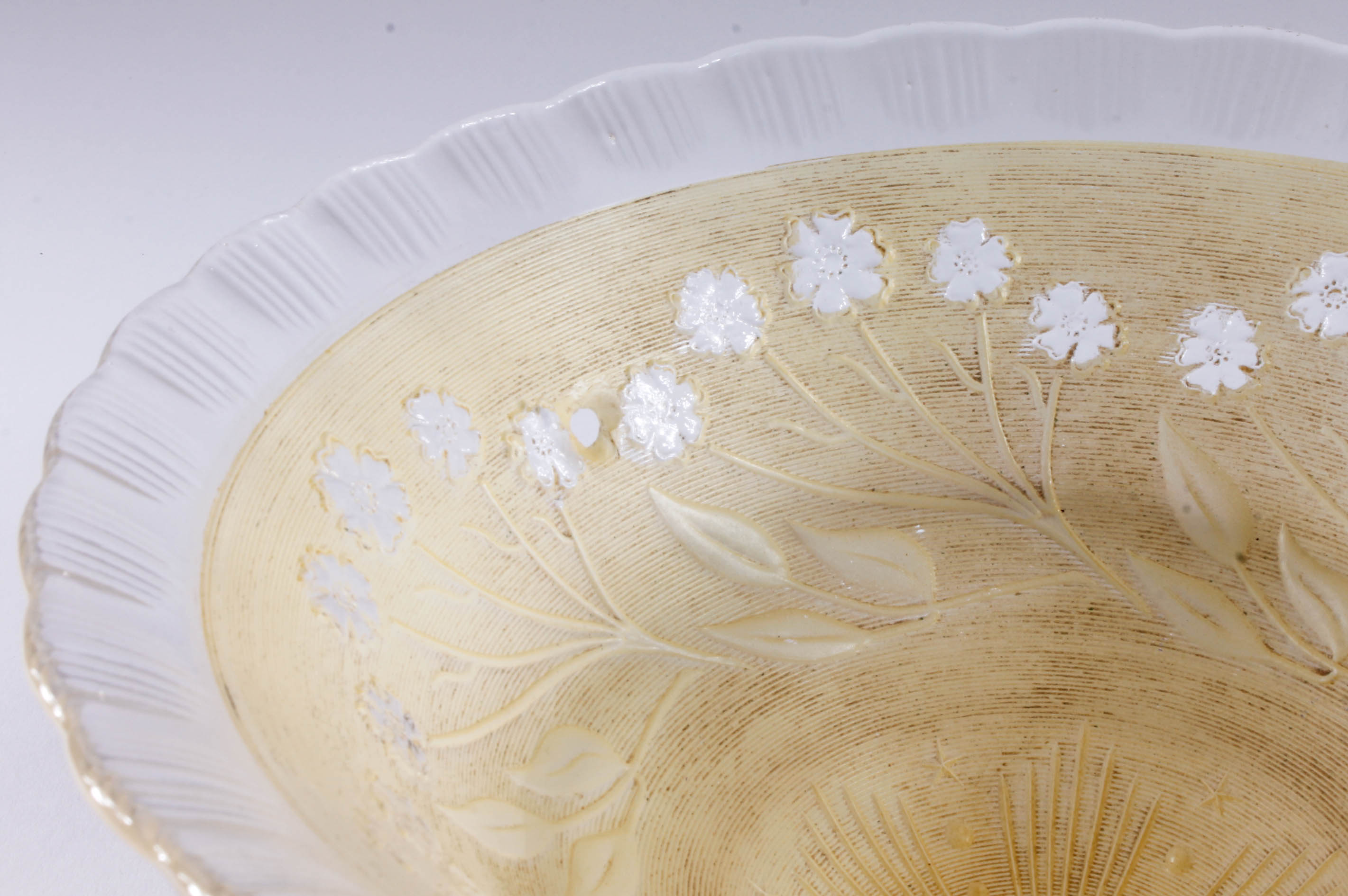 Vintage Glass Bowl in Brass Stand