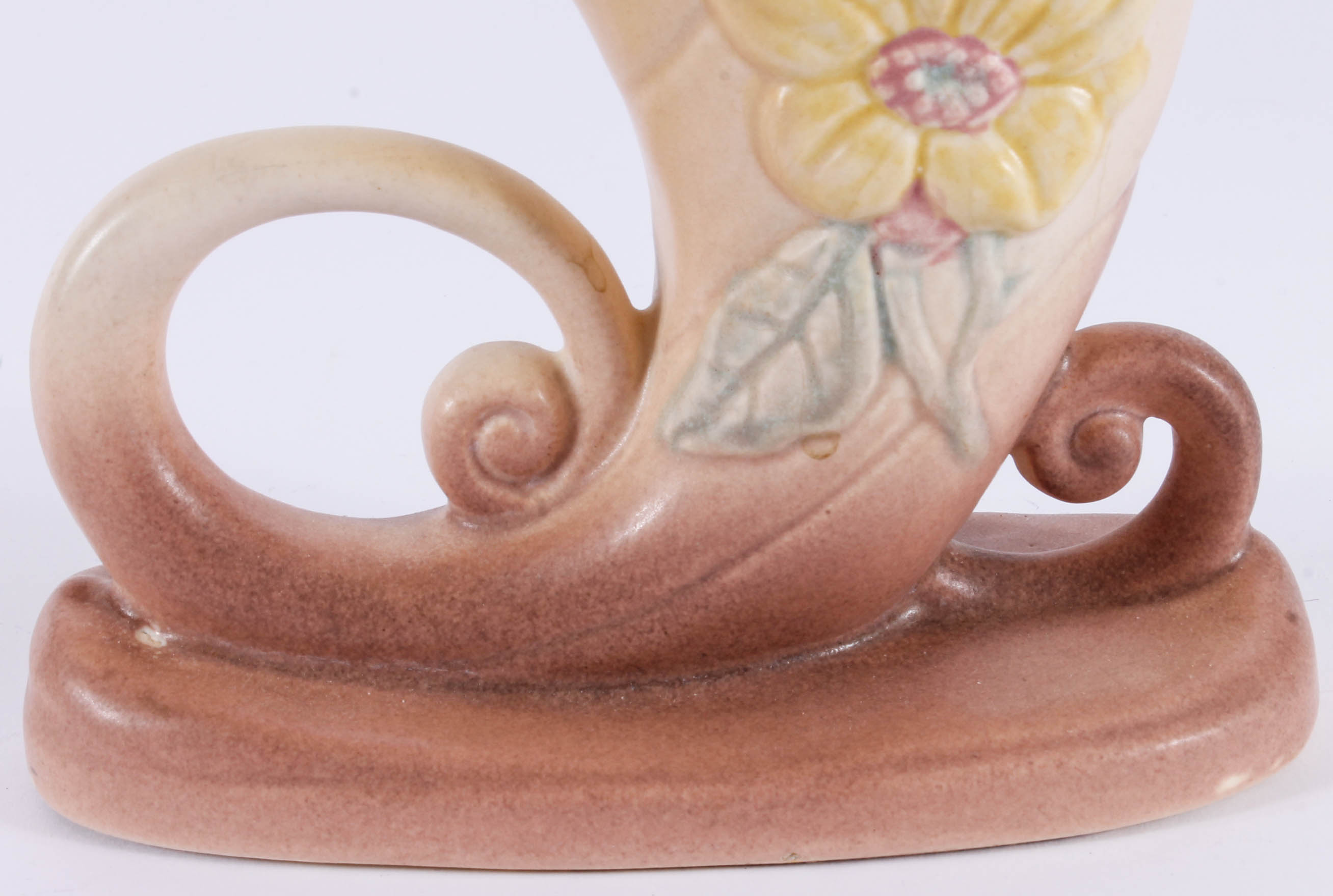 Hull Magnolia Cornucopia Vase