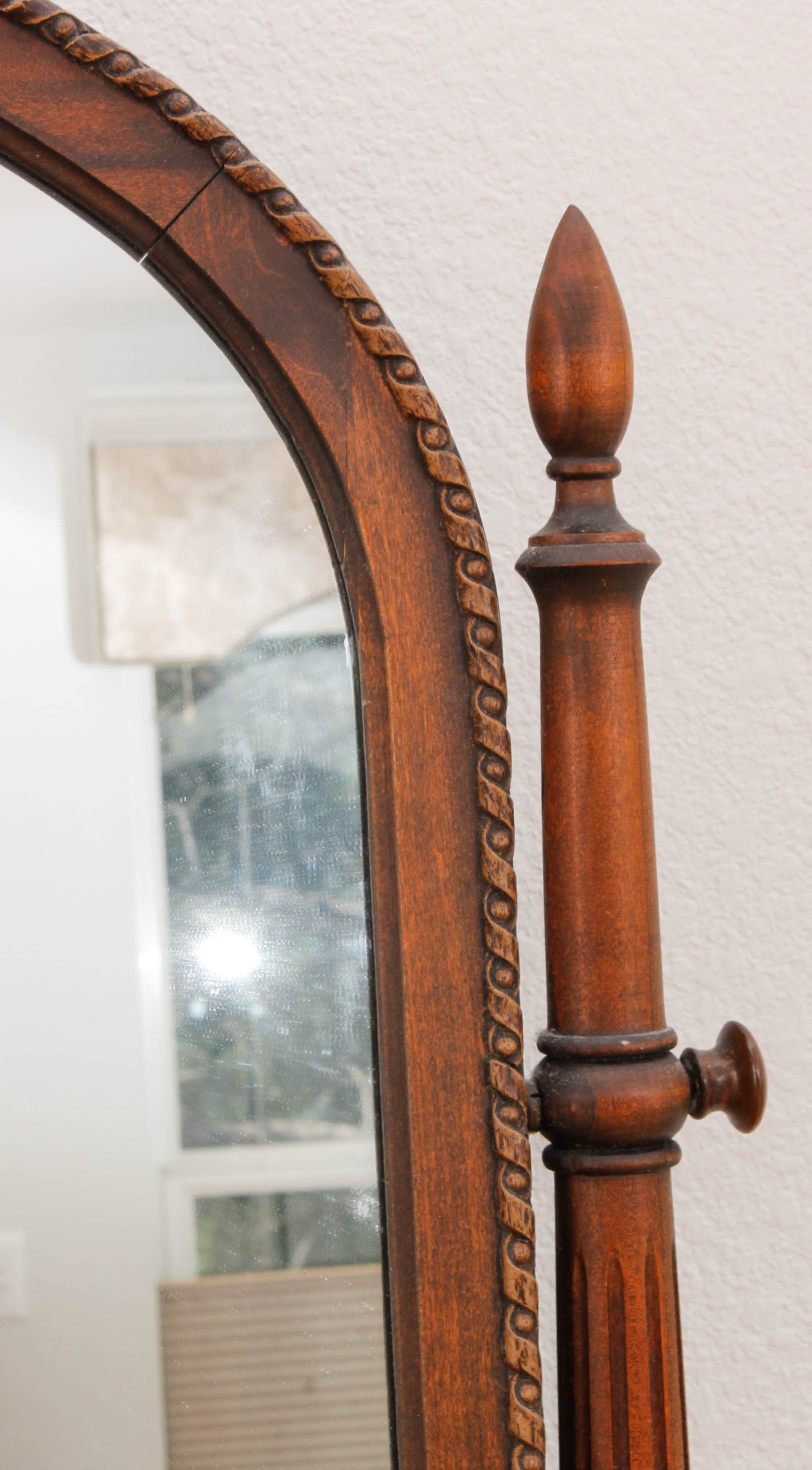 Vintage Mahogany Dresser with Mirror