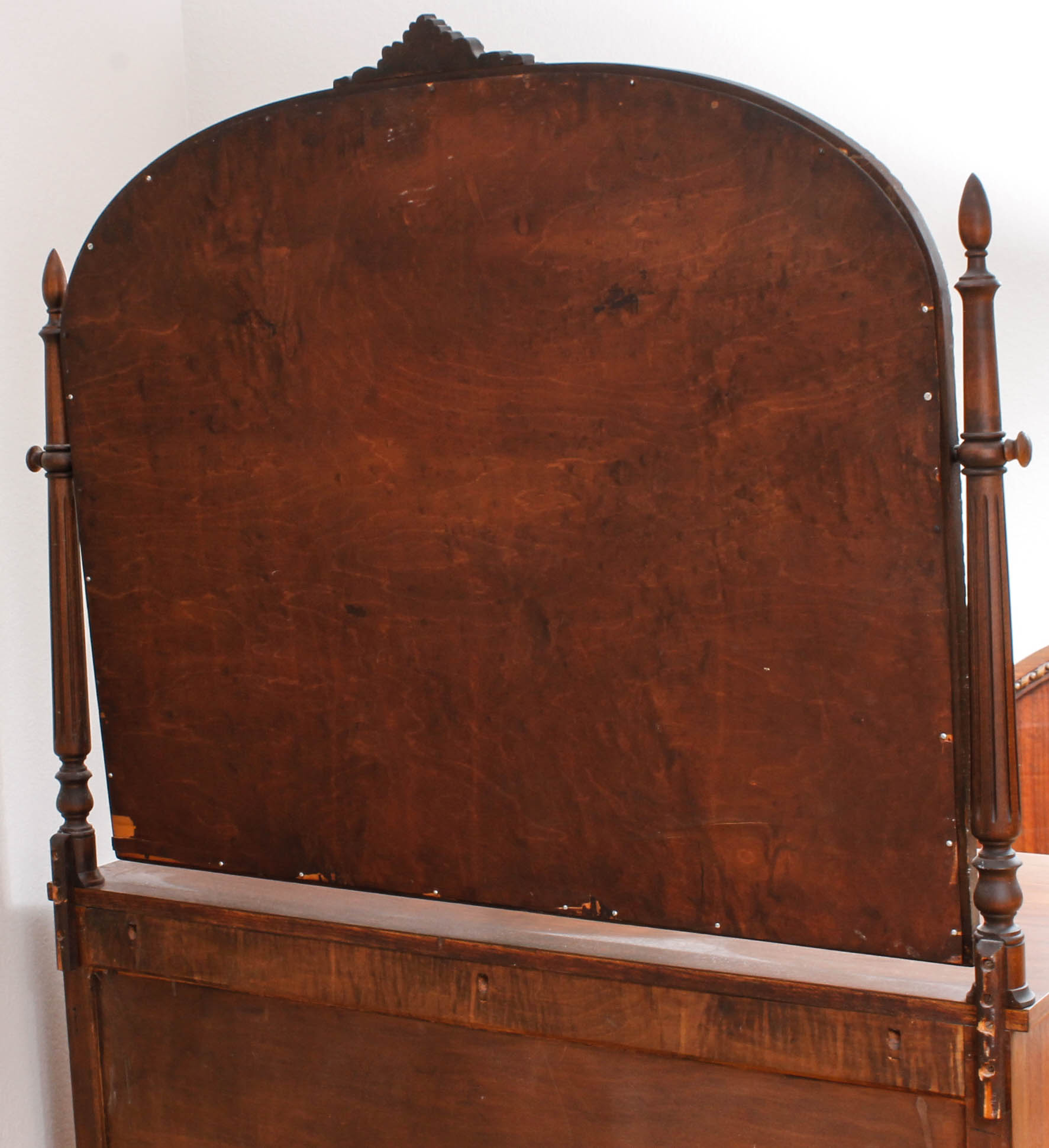 Vintage Mahogany Dresser with Mirror