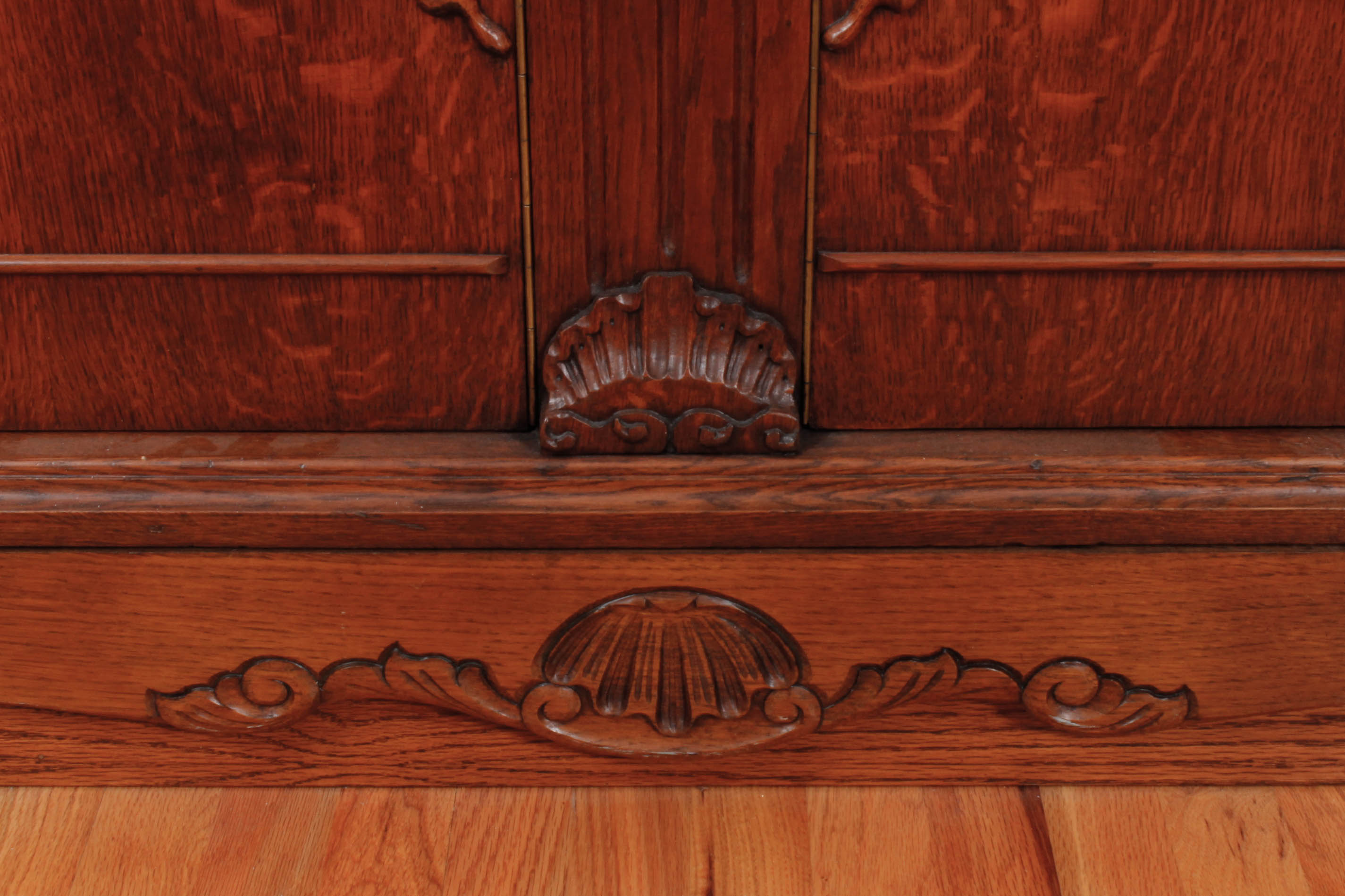 Antique European Carved Oak Entryway Credenza With Mirror