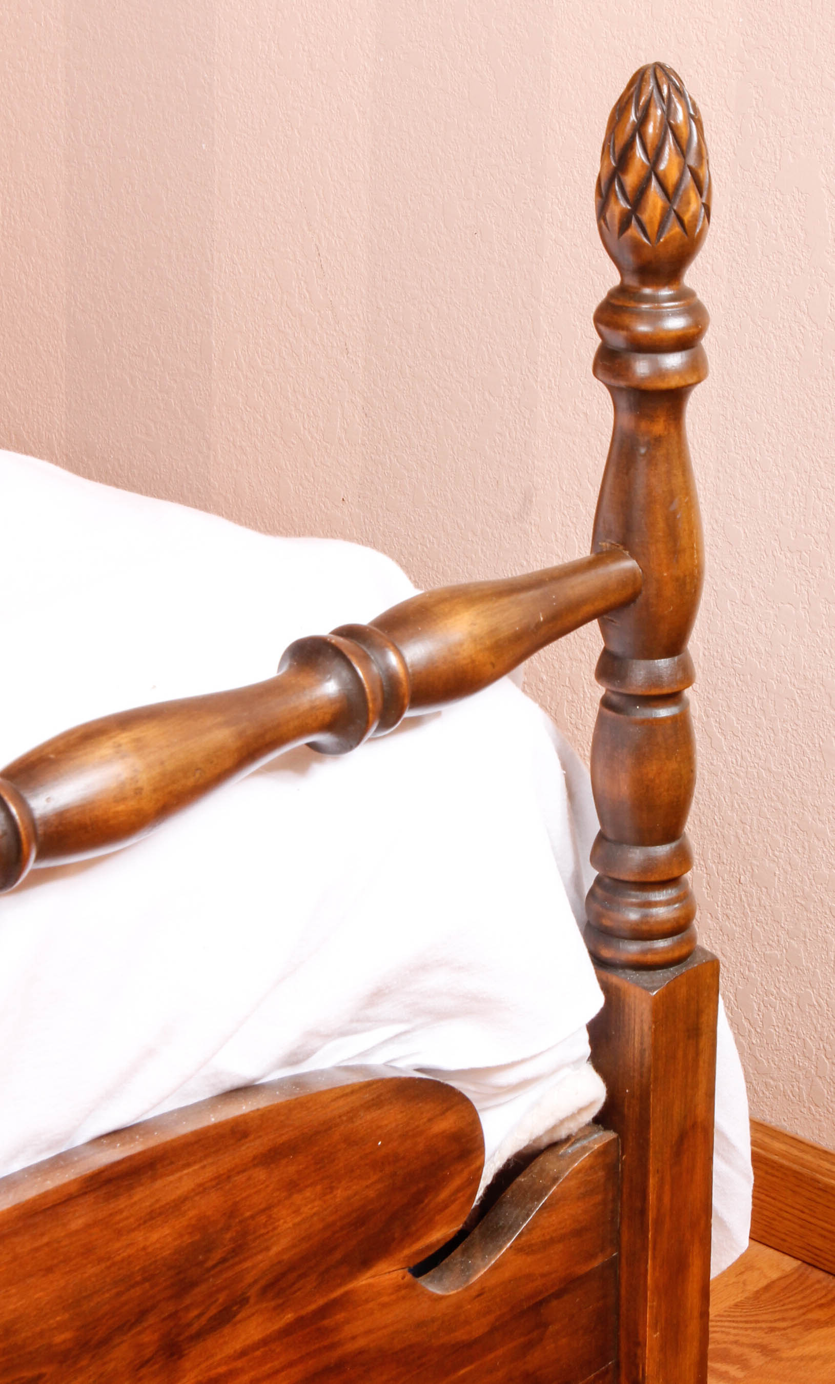 Vintage Full-Size Bed