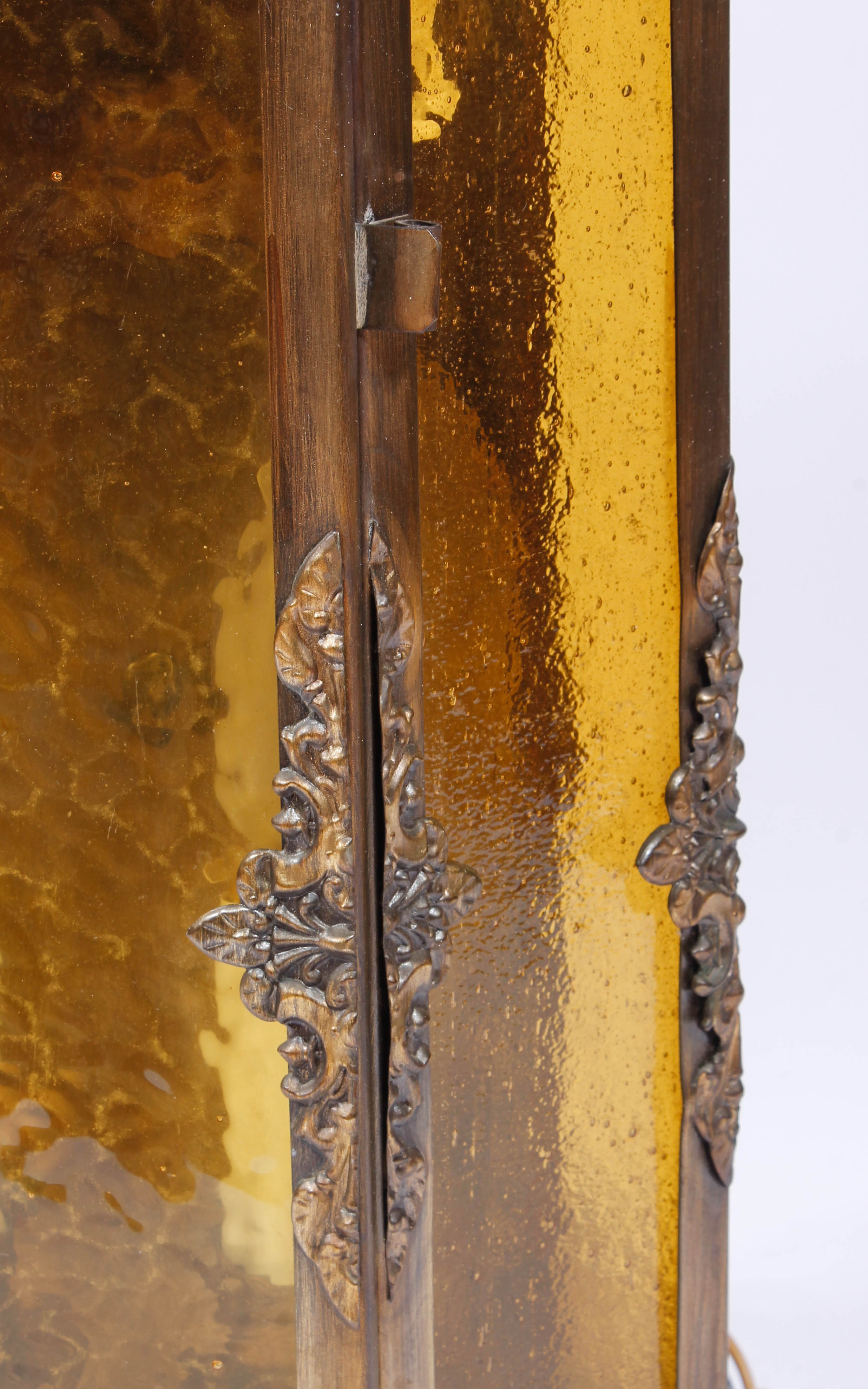 Vintage Brass Tone Lantern Wall Light