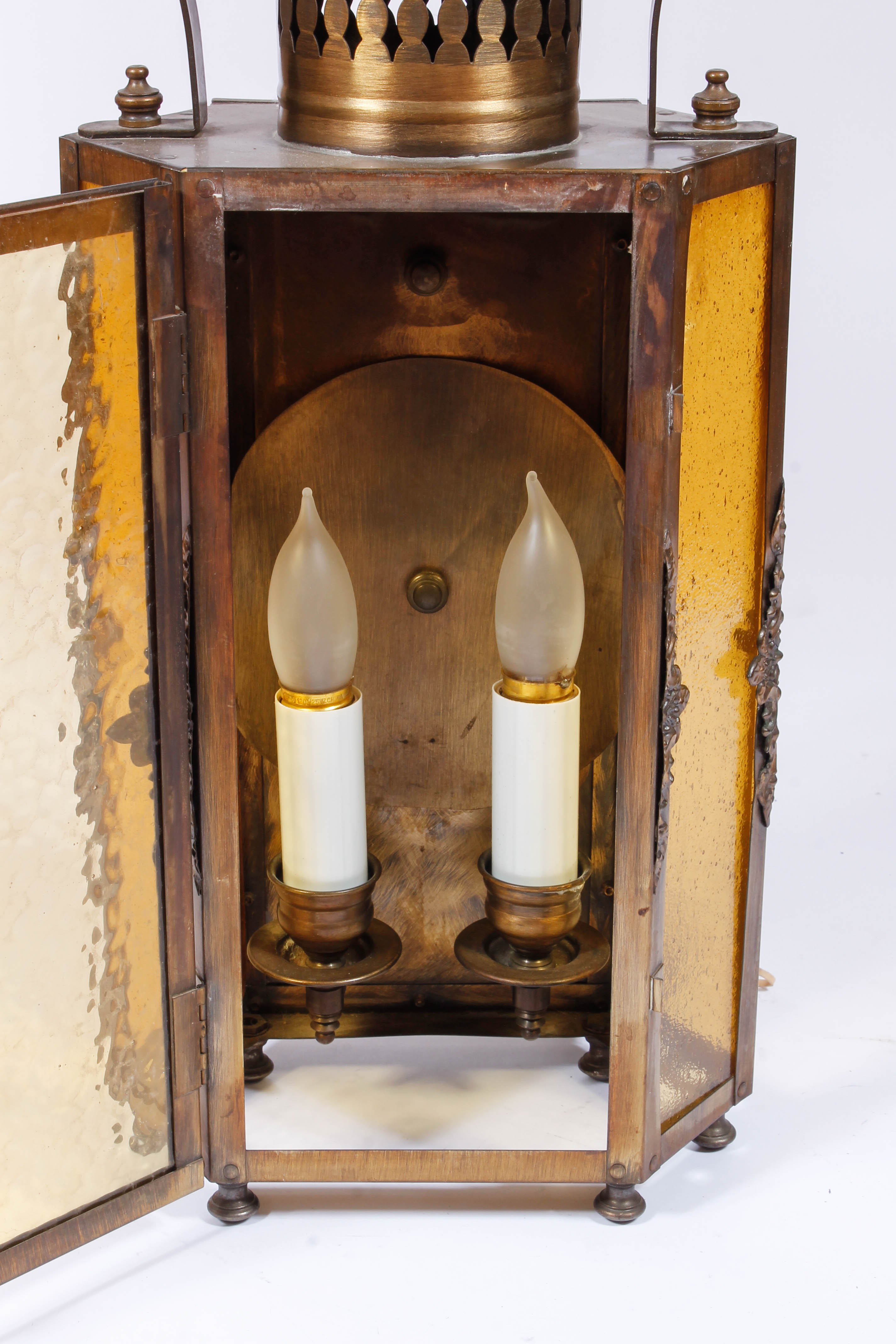 Vintage Brass Tone Lantern Wall Light